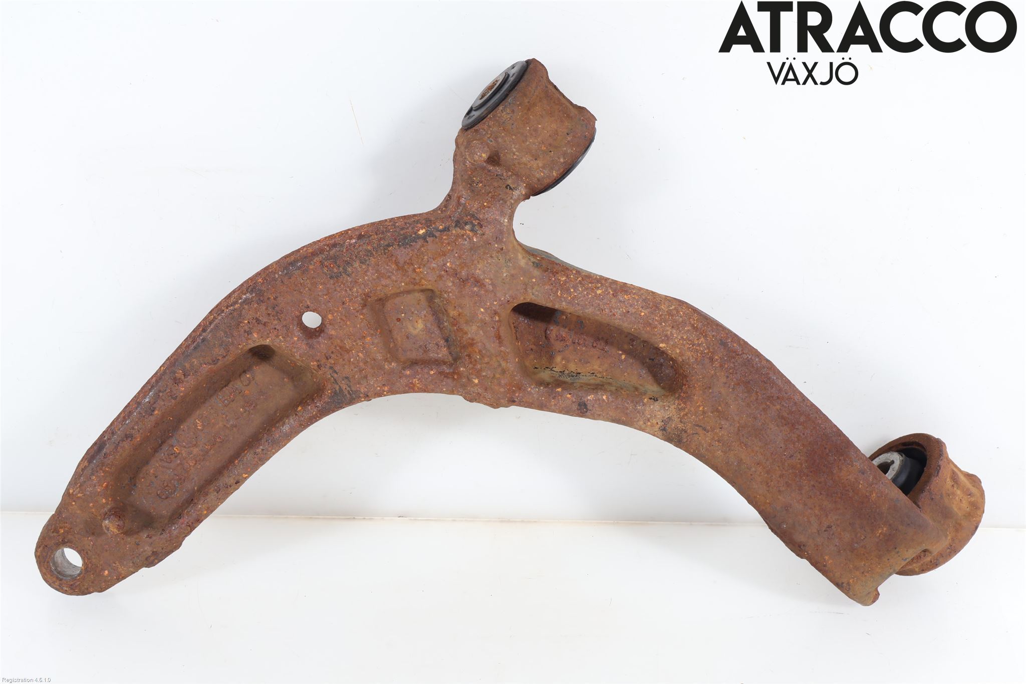 Volkswagen VW TRANSP/CARAVELLE (T6) 16-22 Bärarm Fram Undre Hö