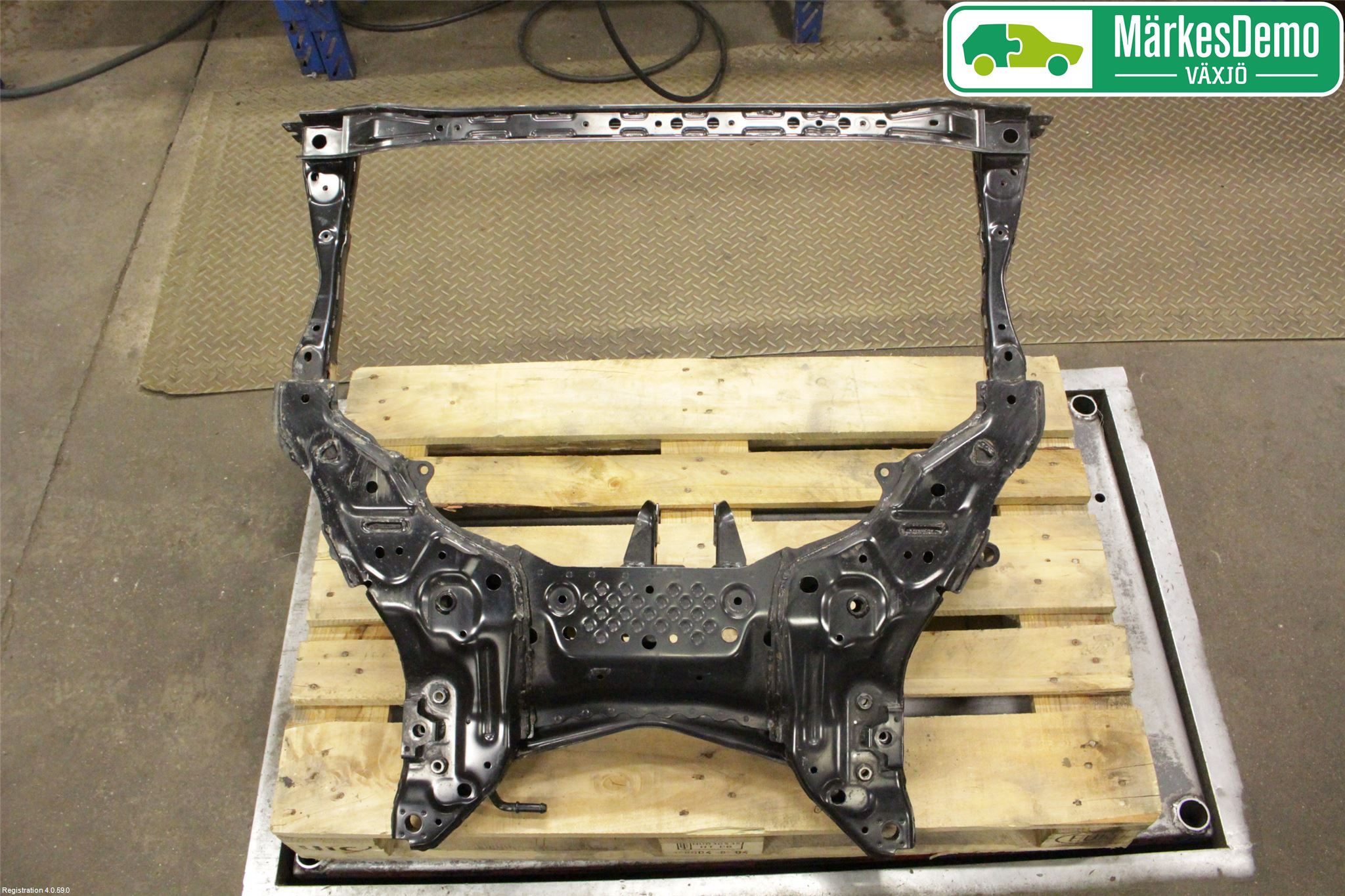 Mazda 3 III 14-19 Framvagnsbalk