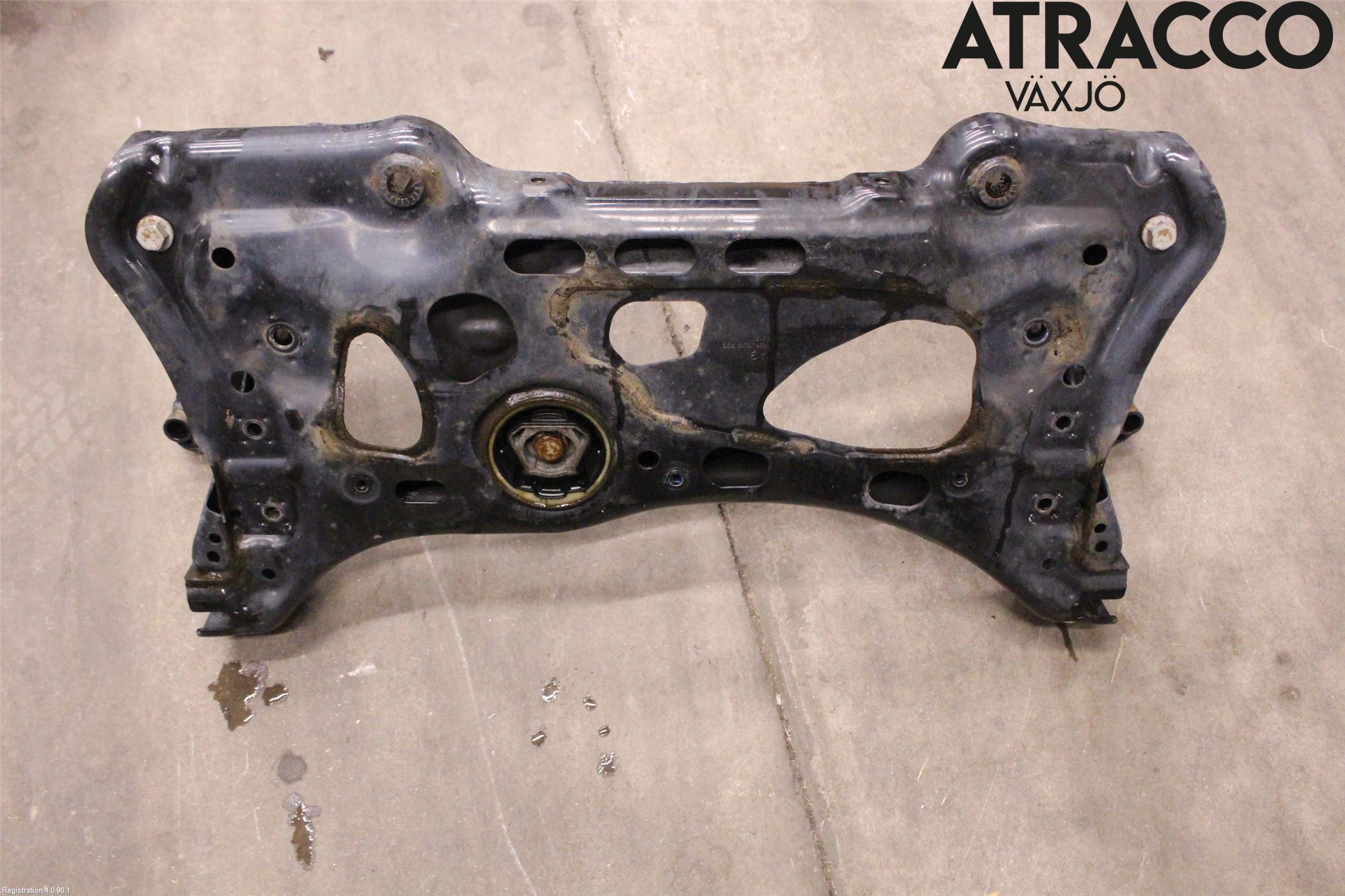 Seat LEON 13-20 Framvagnsbalk