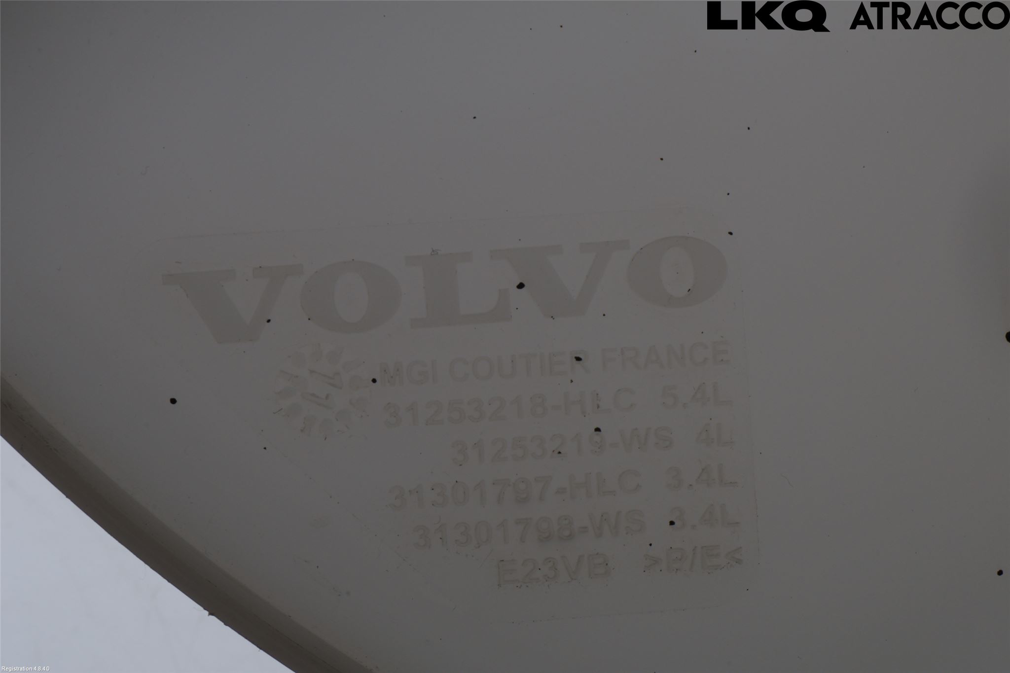 Volvo V60 11-13 Spolartank Vindruta-Strål