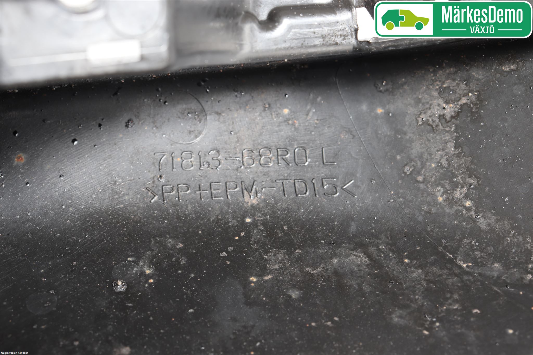 Suzuki SWIFT 17-24 Stötfångardel Bak Vä