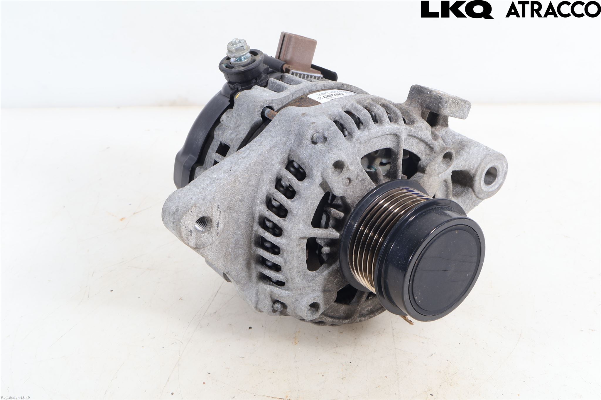 Toyota AVENSIS 09-15 Generator