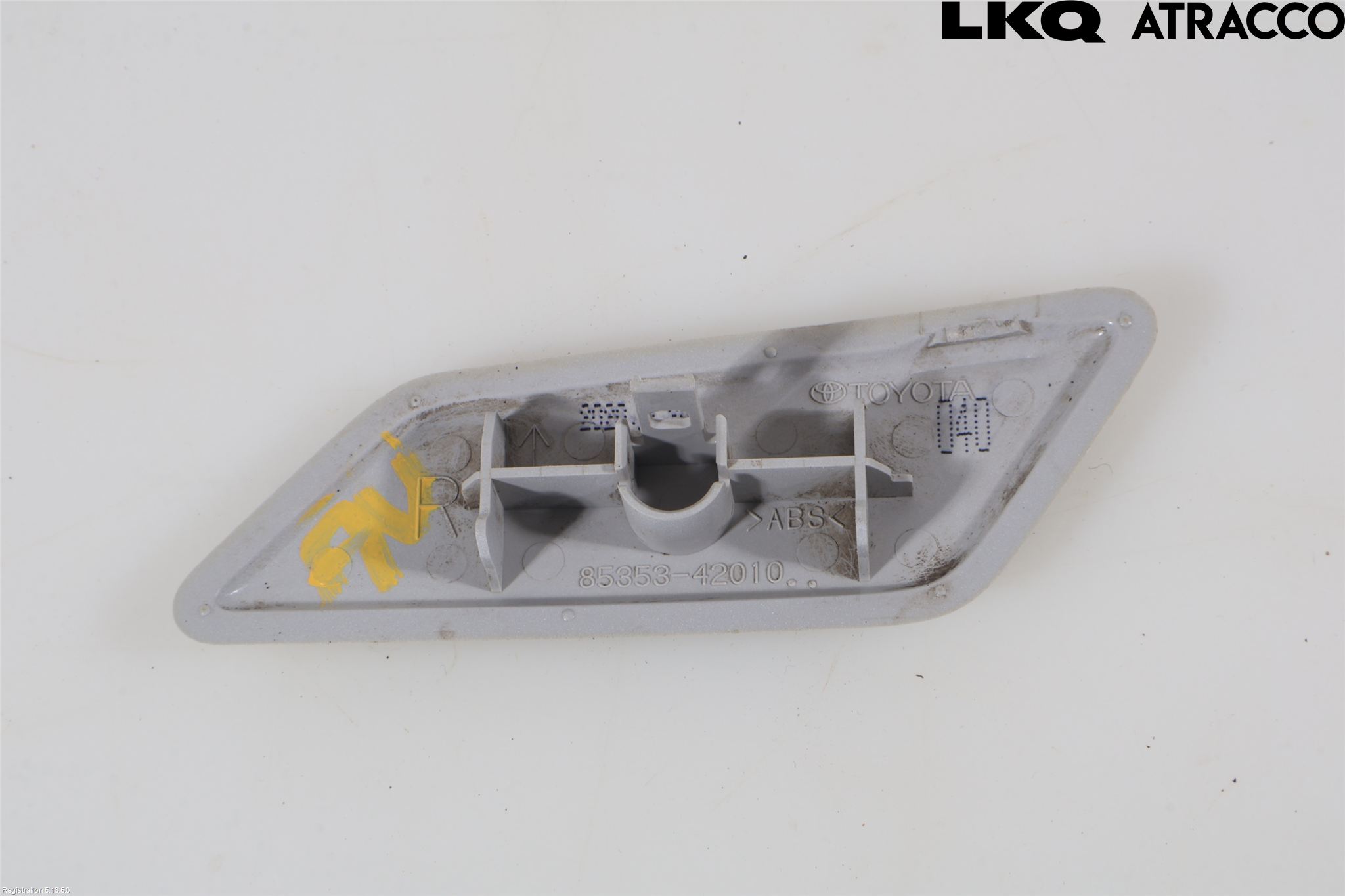 Toyota RAV4 19- Stötfångardel Fram Hö