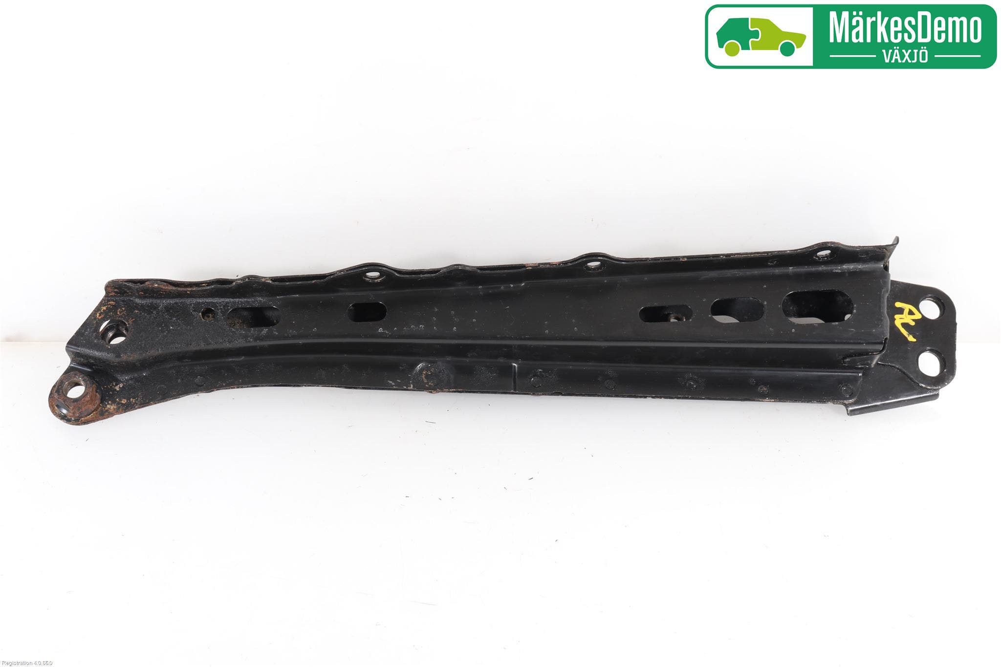 Toyota AVENSIS 09-15 Motorbalk