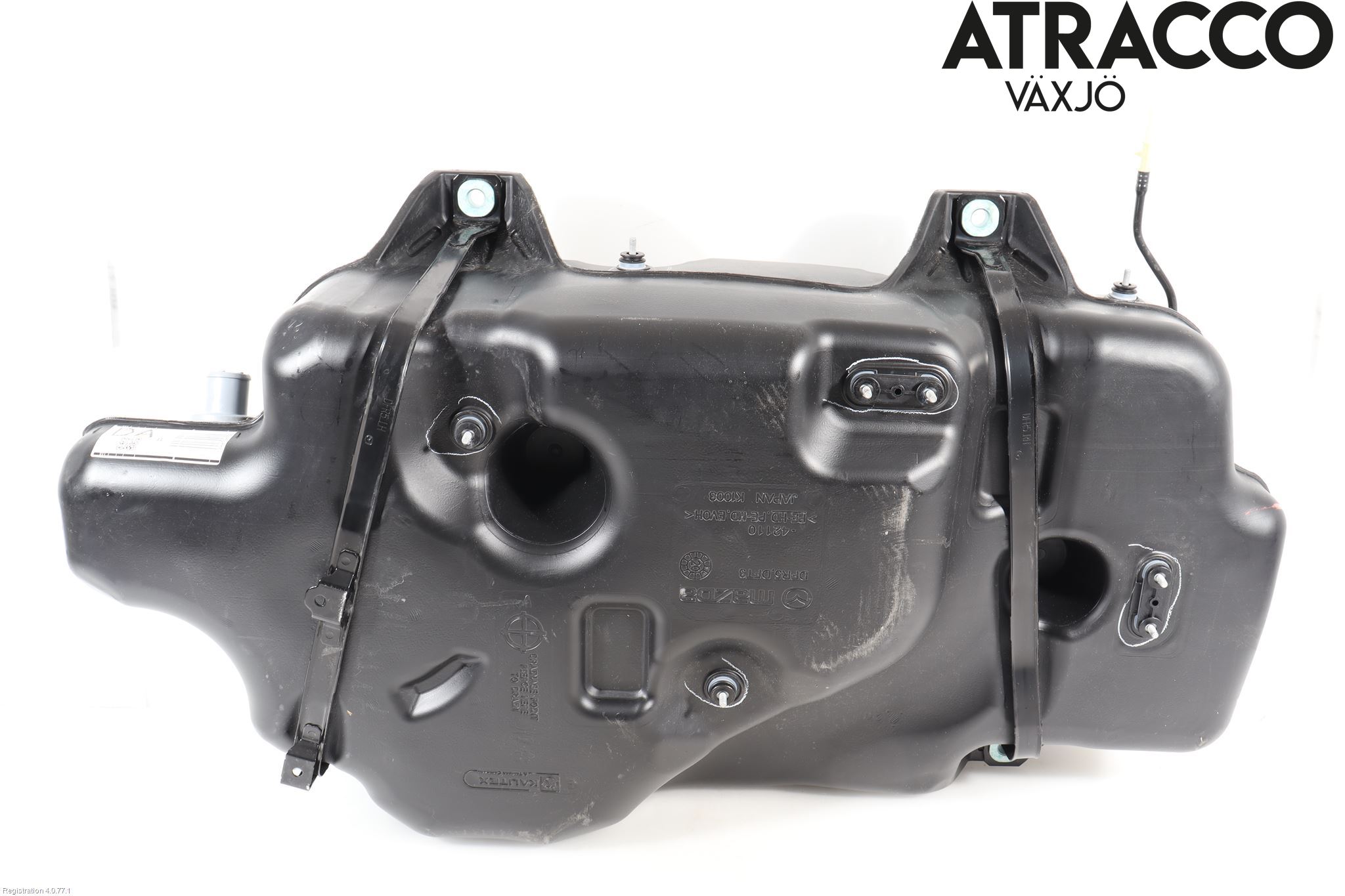 Mazda CX-30 20- Bränsletank Insprutning