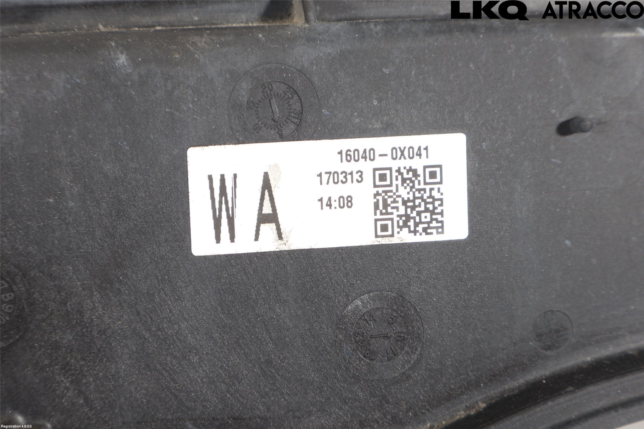 Toyota AVENSIS 16-18 Kylfläktkåpa