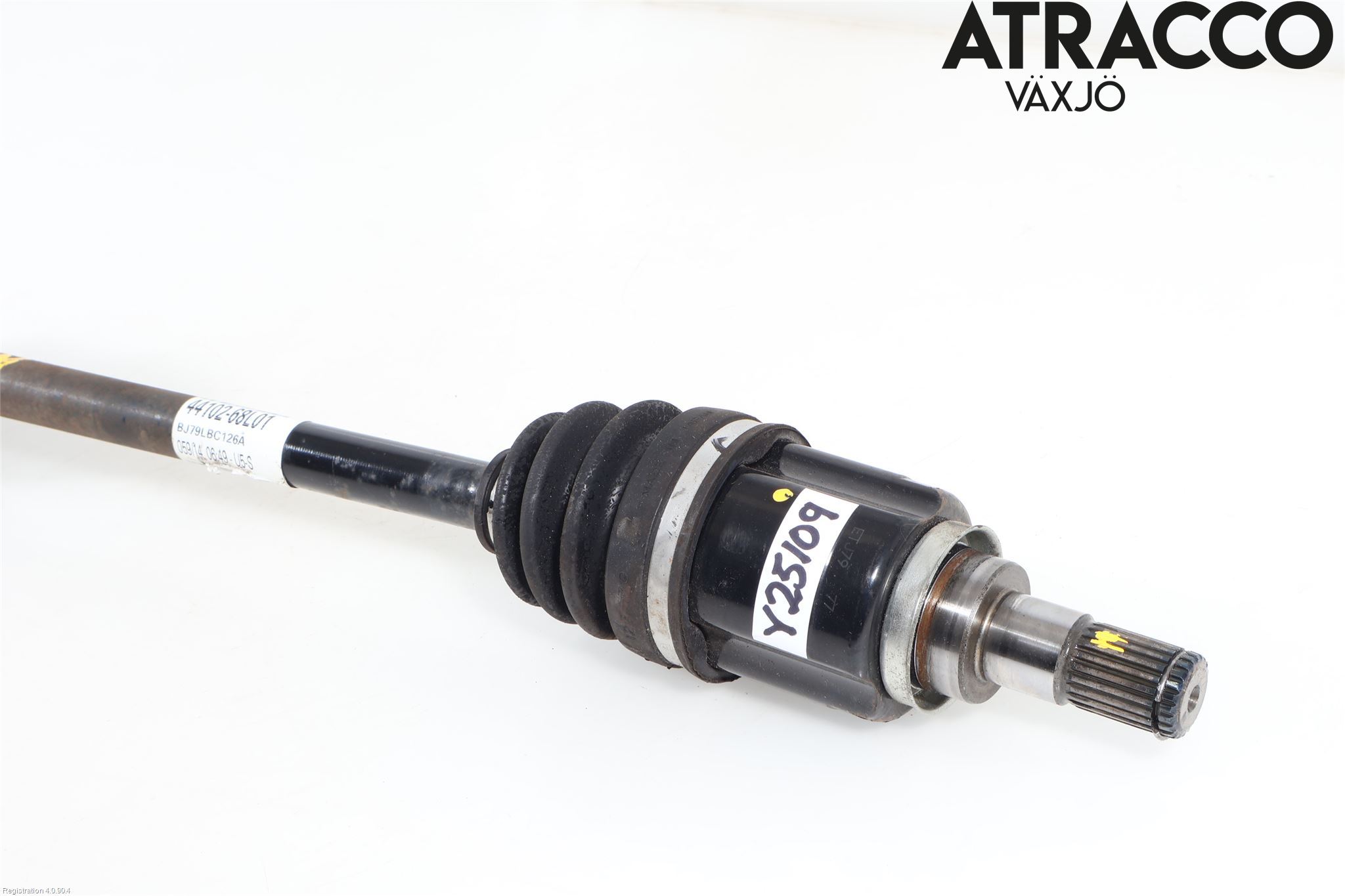 Suzuki SWIFT 11-16 Drivaxel Fram Vänster