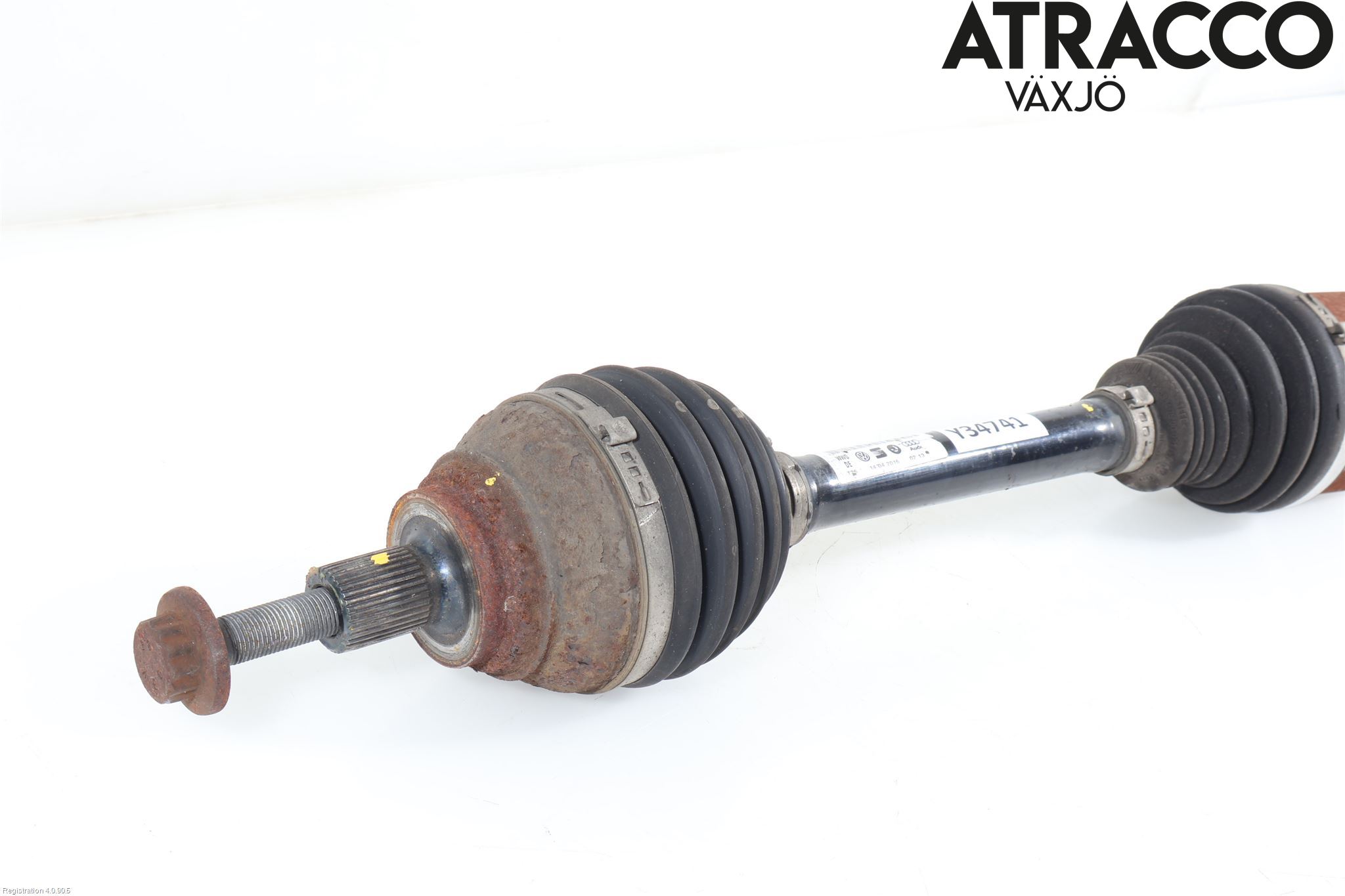 Volkswagen VW PASSAT 15-19 Drivaxel Fram Vänster