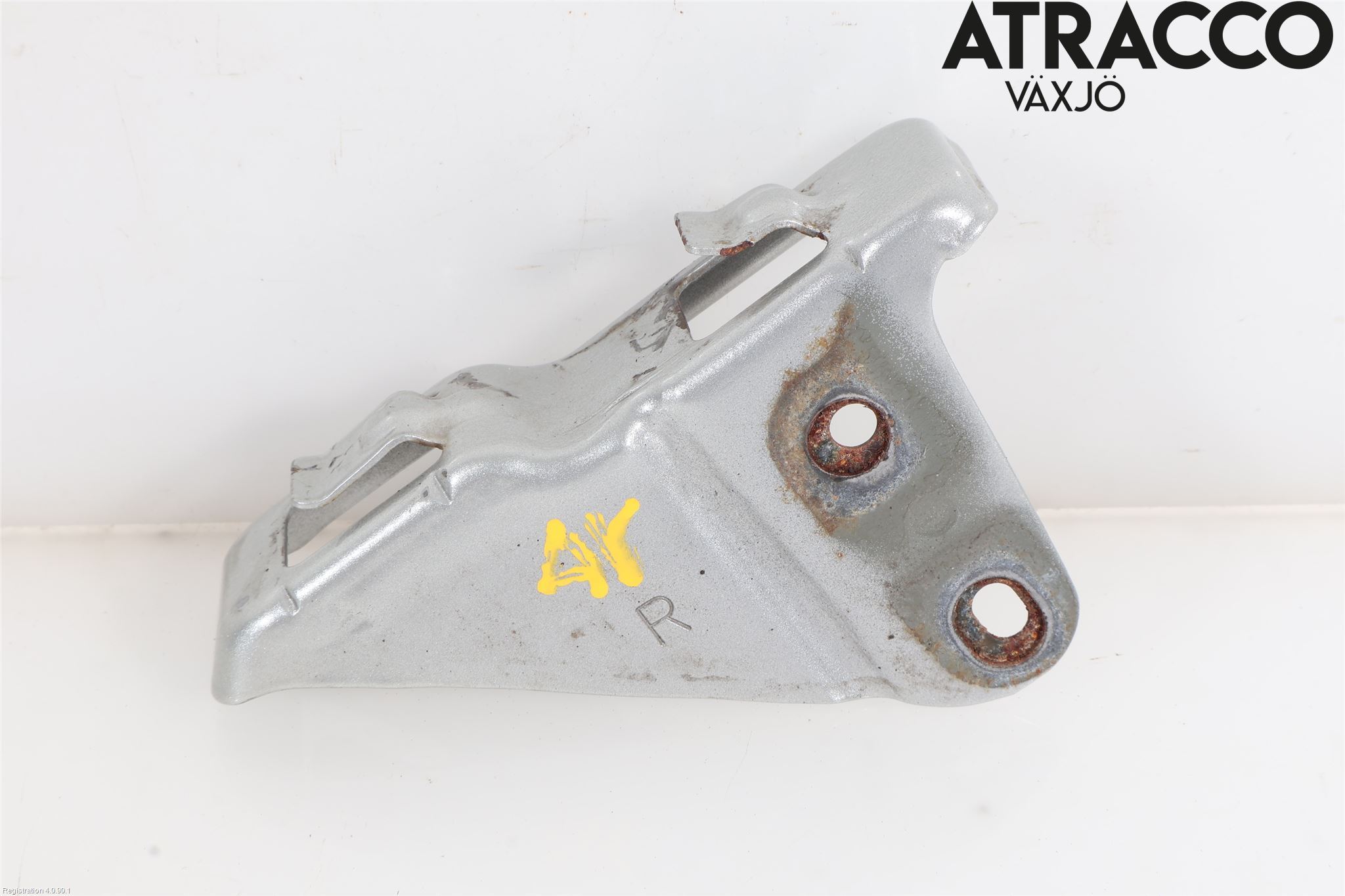 Toyota AVENSIS 03-06 Frontplåt
