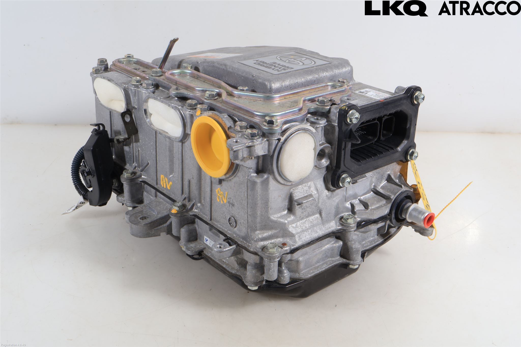 Toyota YARIS XP130 12-14 Hybridconverter