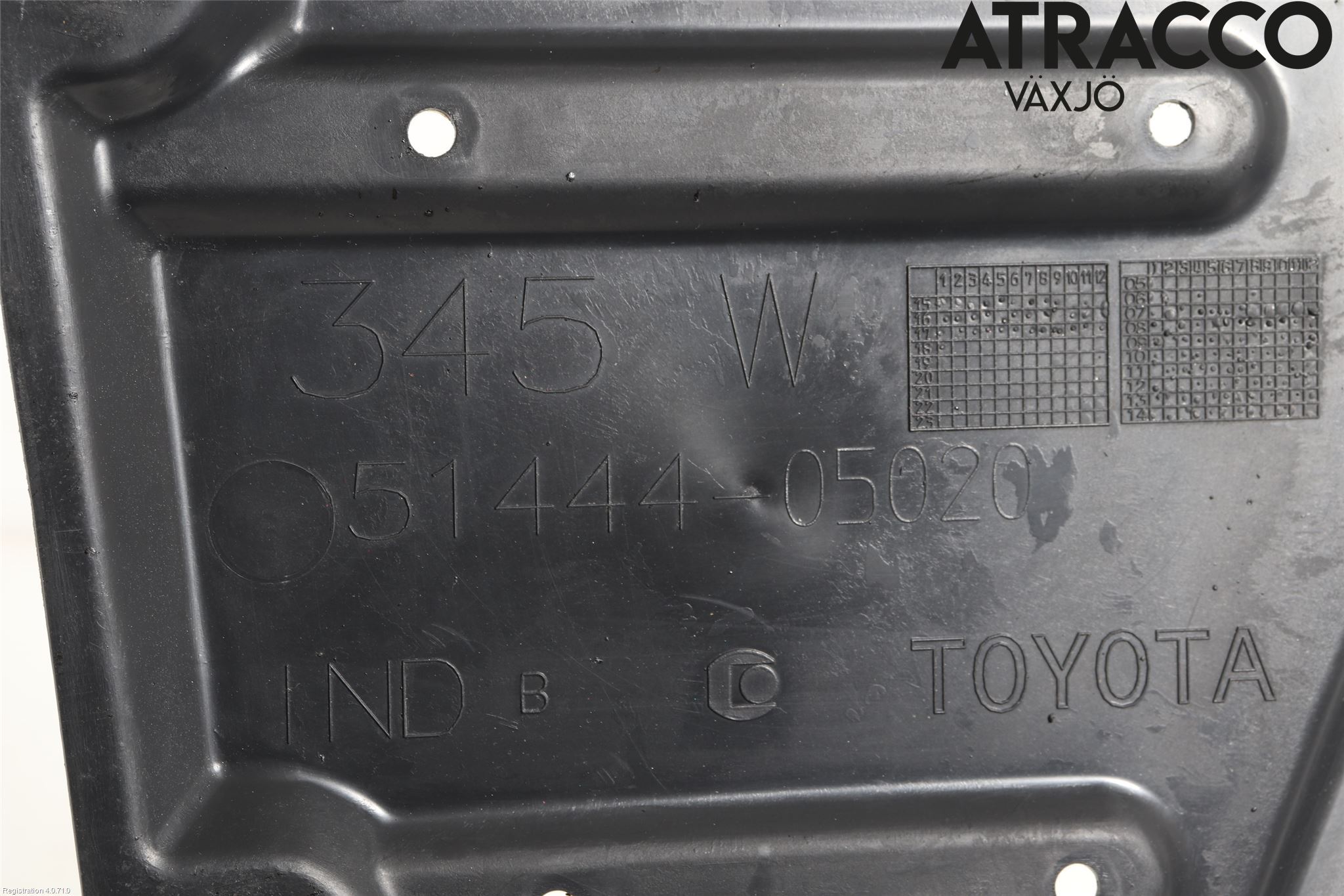 Toyota AURIS 13-19 Hasplåt Plåt-Plast