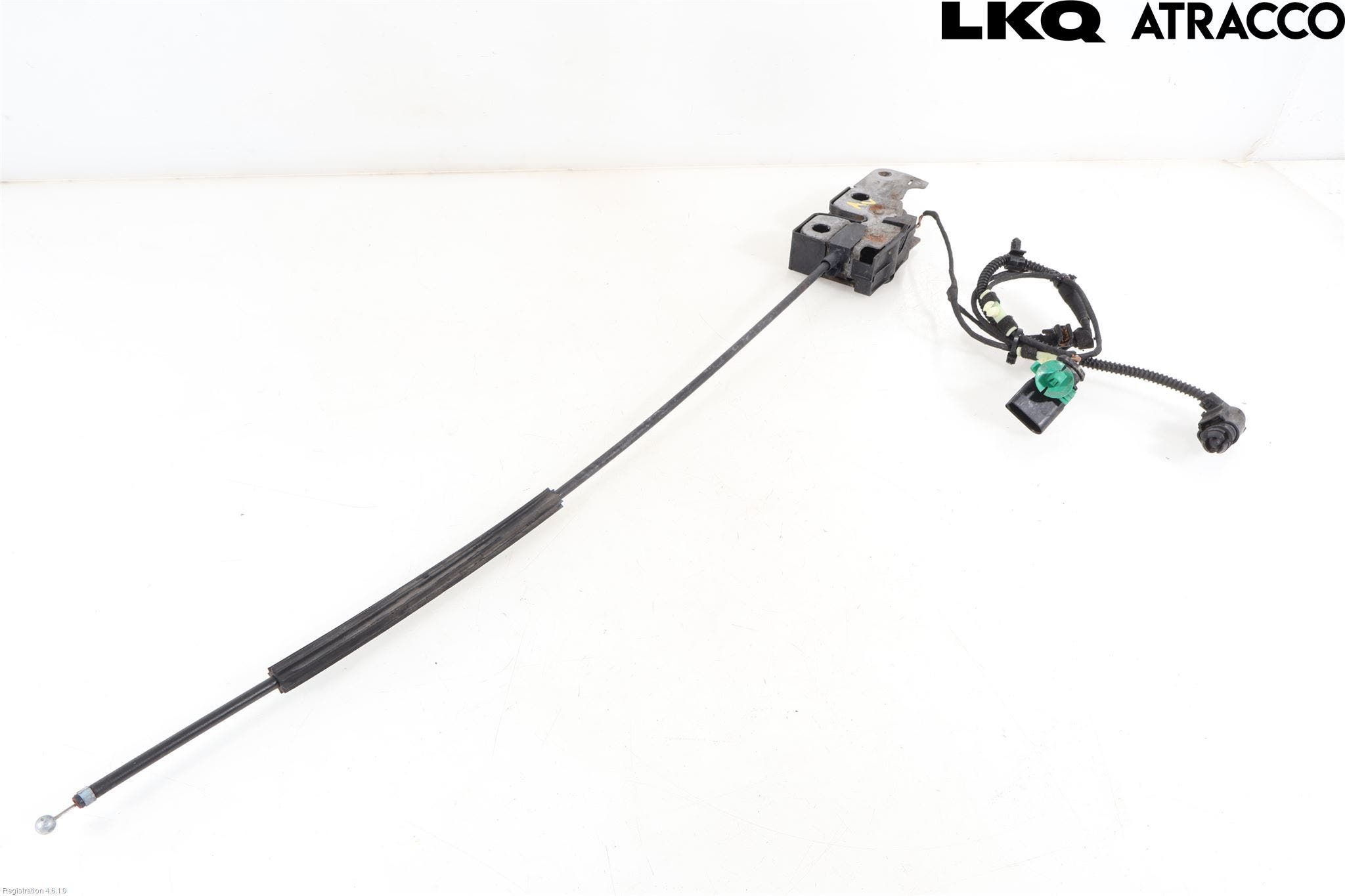 Volkswagen VW PASSAT 11-14 Huvlås