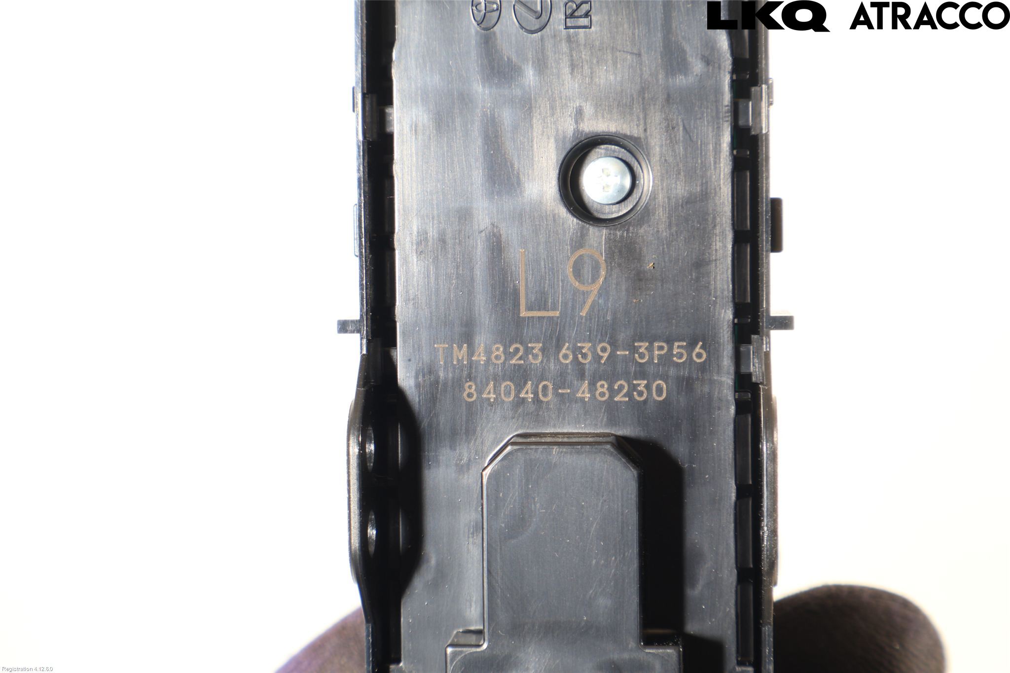 Lexus LBX 24- Strömställare Multifunktion