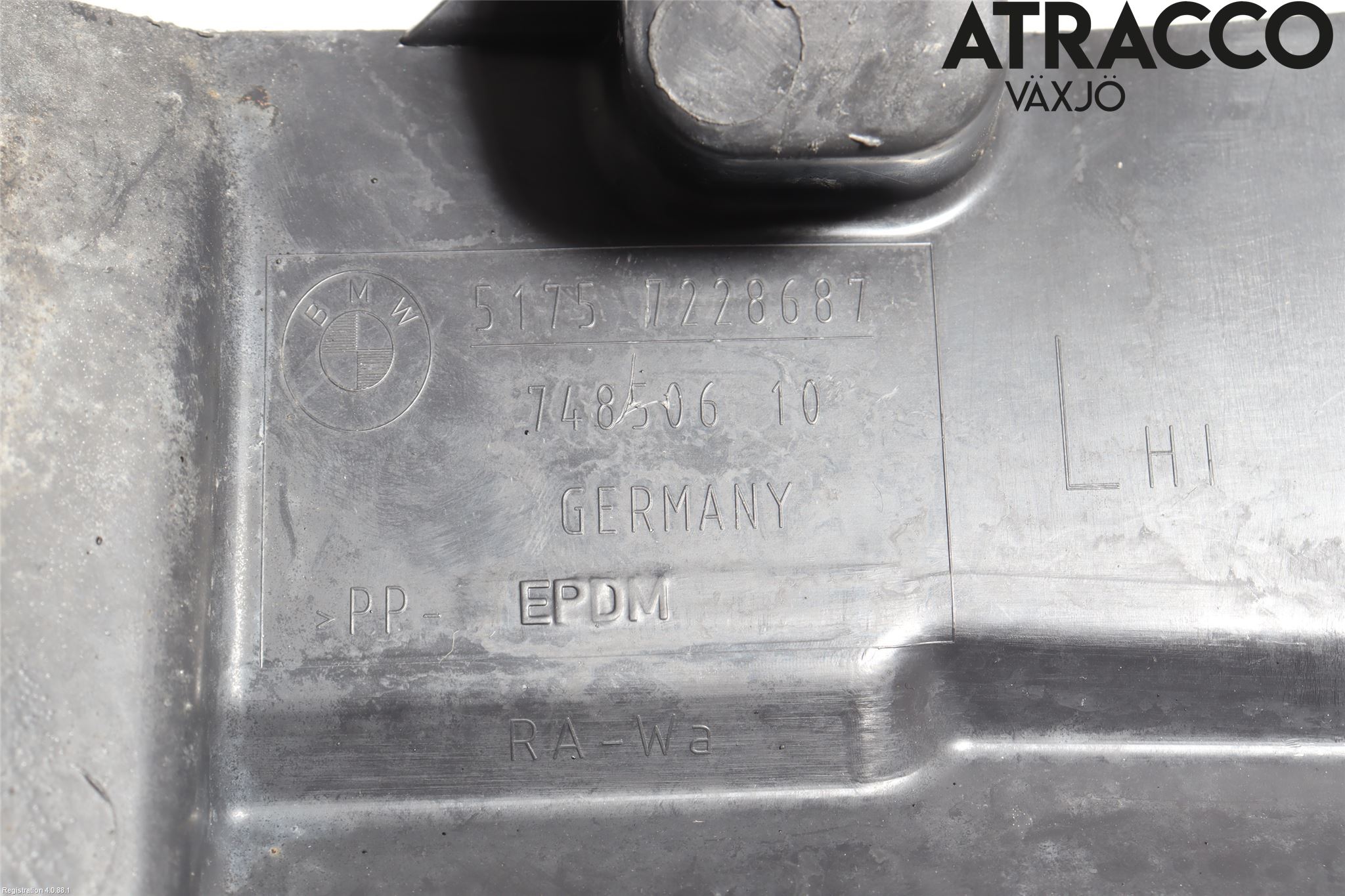 BMW 5 GT F07 09-17 Hasplåt Plåt-Plast