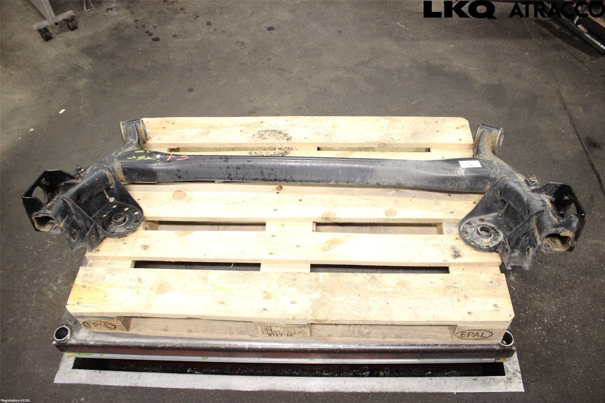 Hyundai IONIQ AE 17-22 Bakaxelbalk