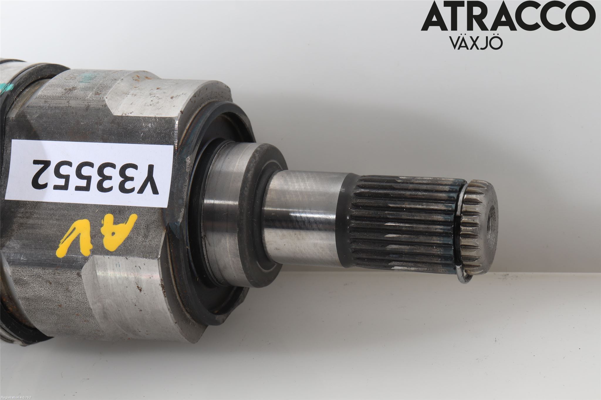 Hyundai i20 GB 15-20 Drivaxel Fram Höger