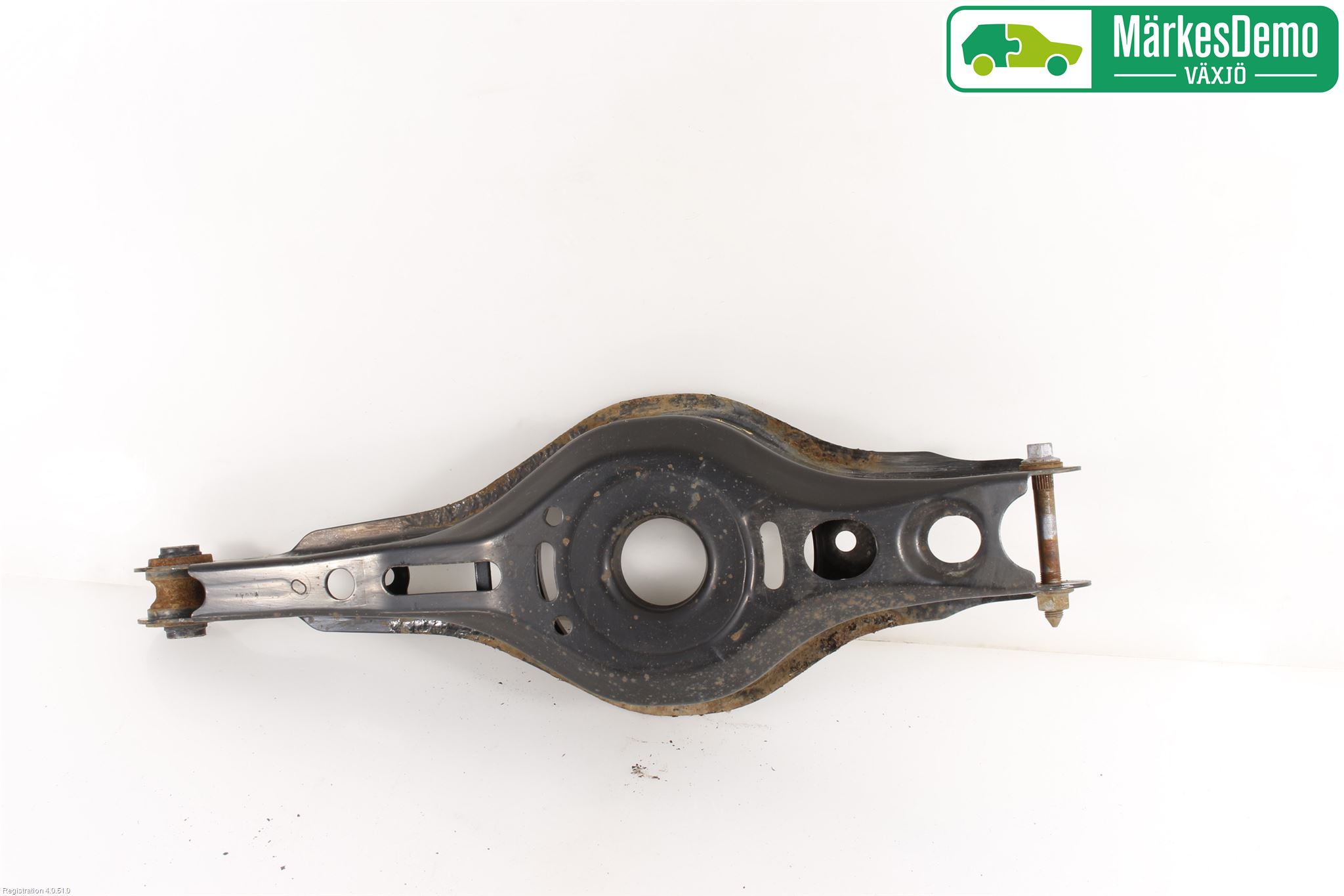 Toyota C-HR 16-23 Bärarm Bak Höger