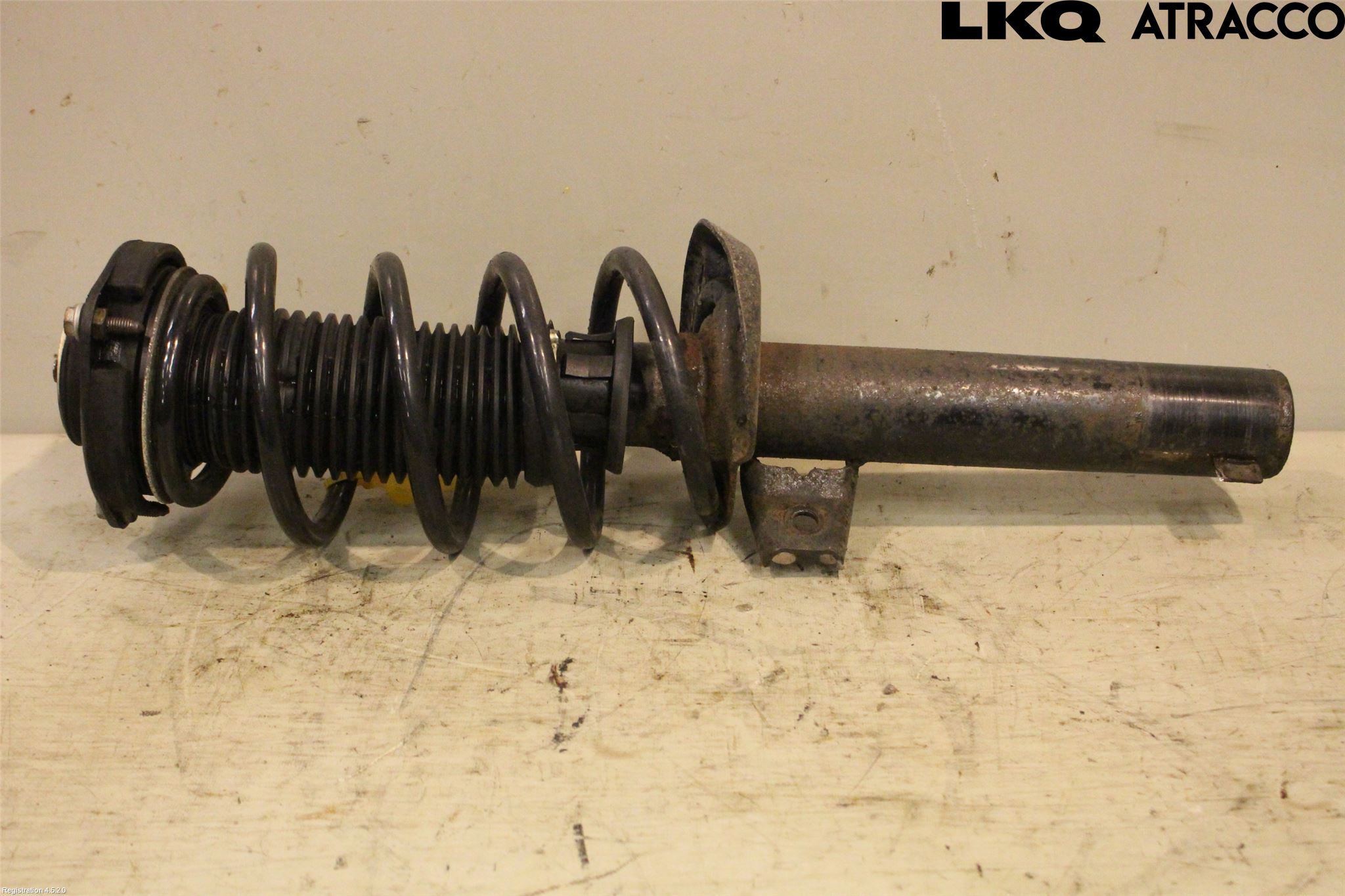 Volkswagen VW CADDY 16-20 Fjäderben Fram Höger