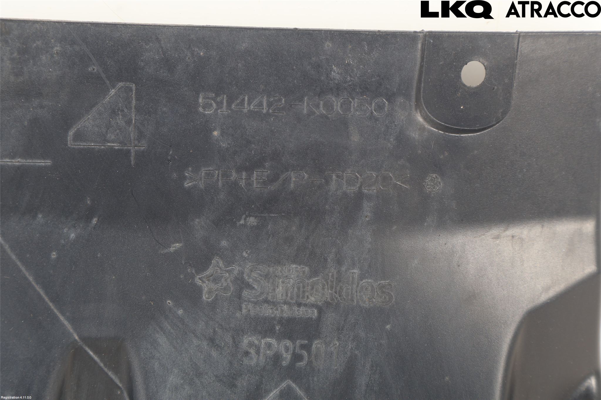 Toyota YARIS XP21 20- Hasplåt Plåt-Plast