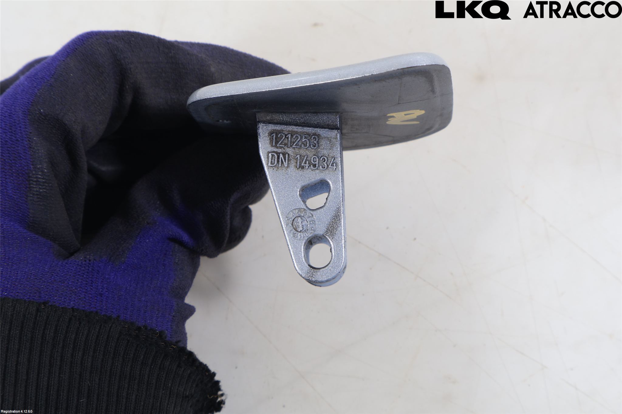 BMW 1 E87/81 5D/3D 03-11 Stötfångardel Fram Vä