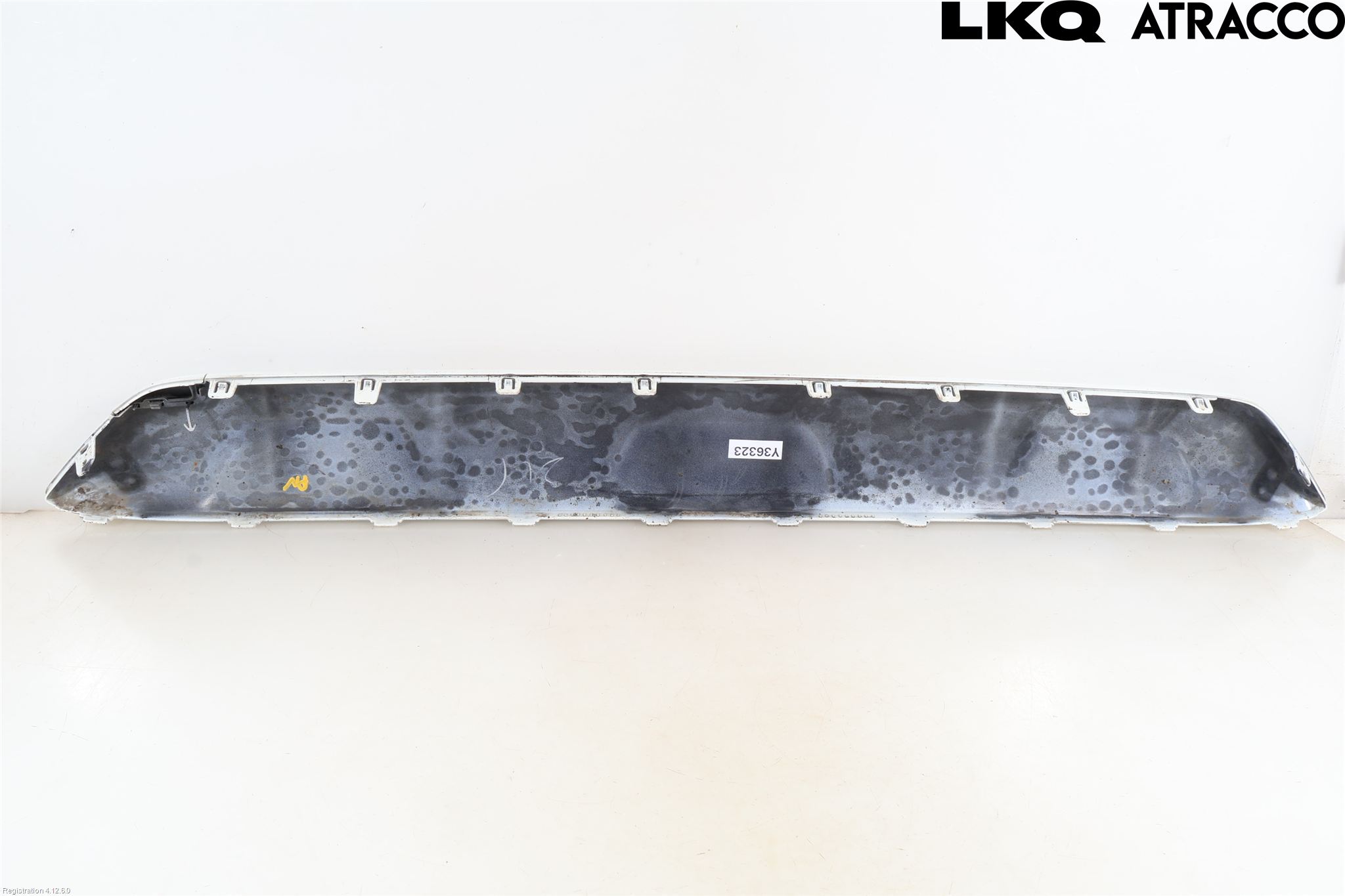 Toyota COROLLA CROSS XG10 22- Stötfångarlist Bak