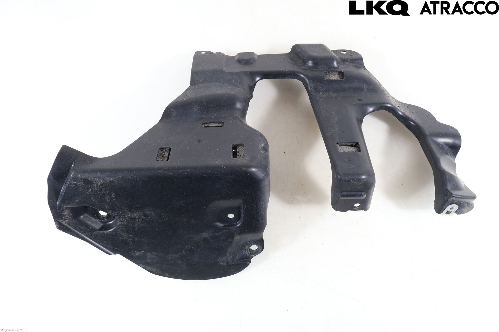 BMW 5 G30/G31/F90 17-23 Hasplåt Plåt-Plast