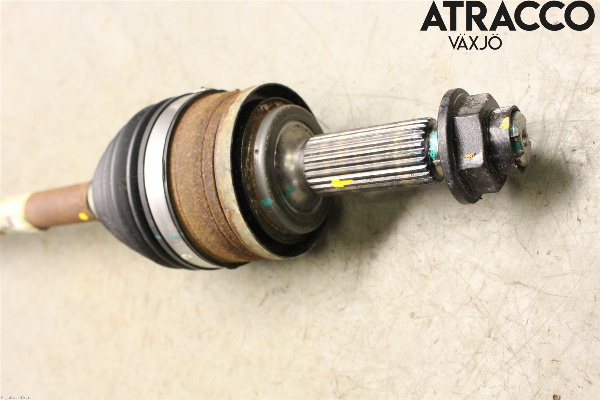 Hyundai i20 BC 21- Drivaxel Fram Vänster