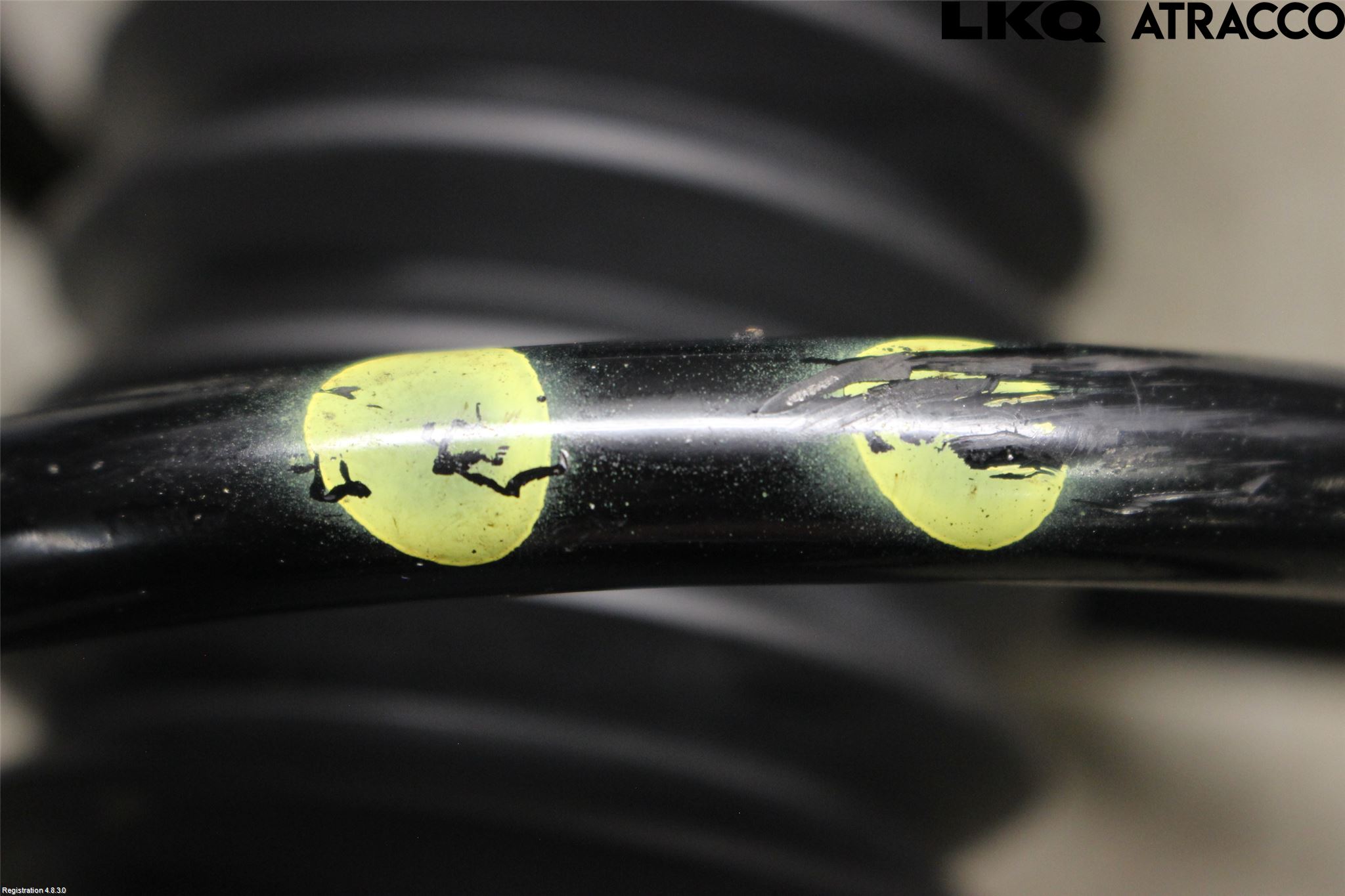 Suzuki ACROSS 21- Fjäderben Fram Höger