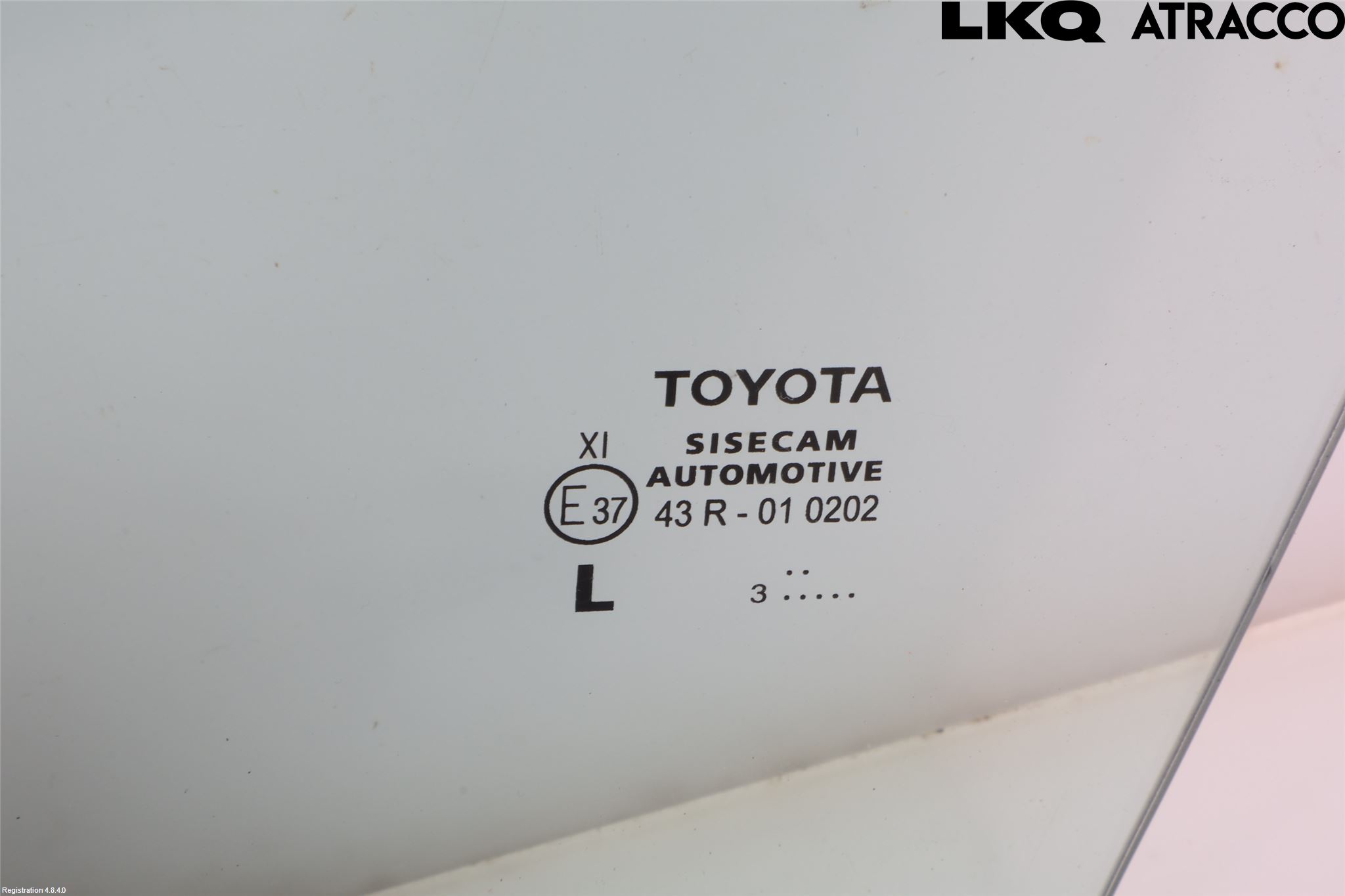 Toyota C-HR 24- Dörruta Fram Vänster