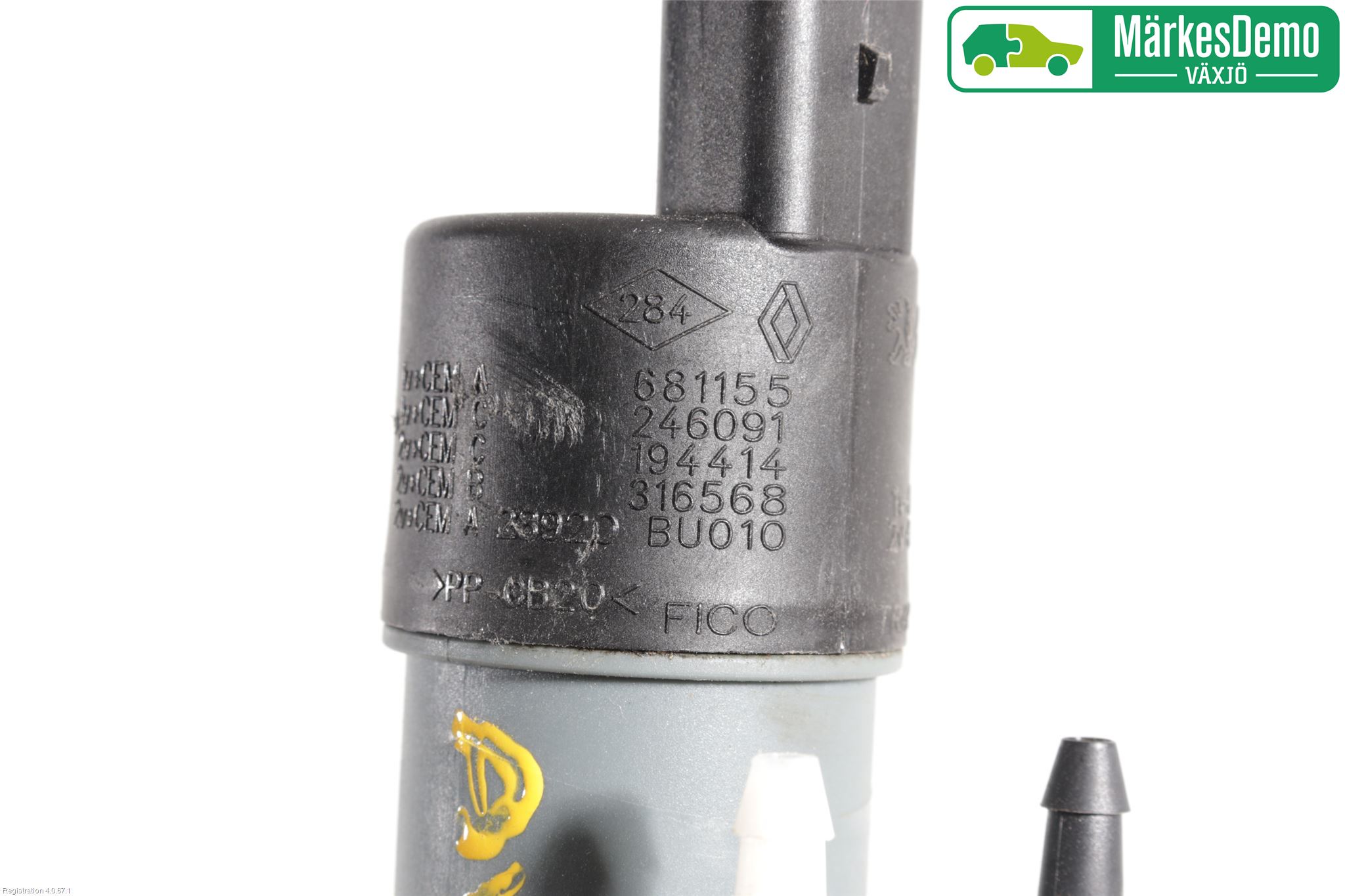 Nissan QASHQAI 14-17 Spolarpump Vindruta
