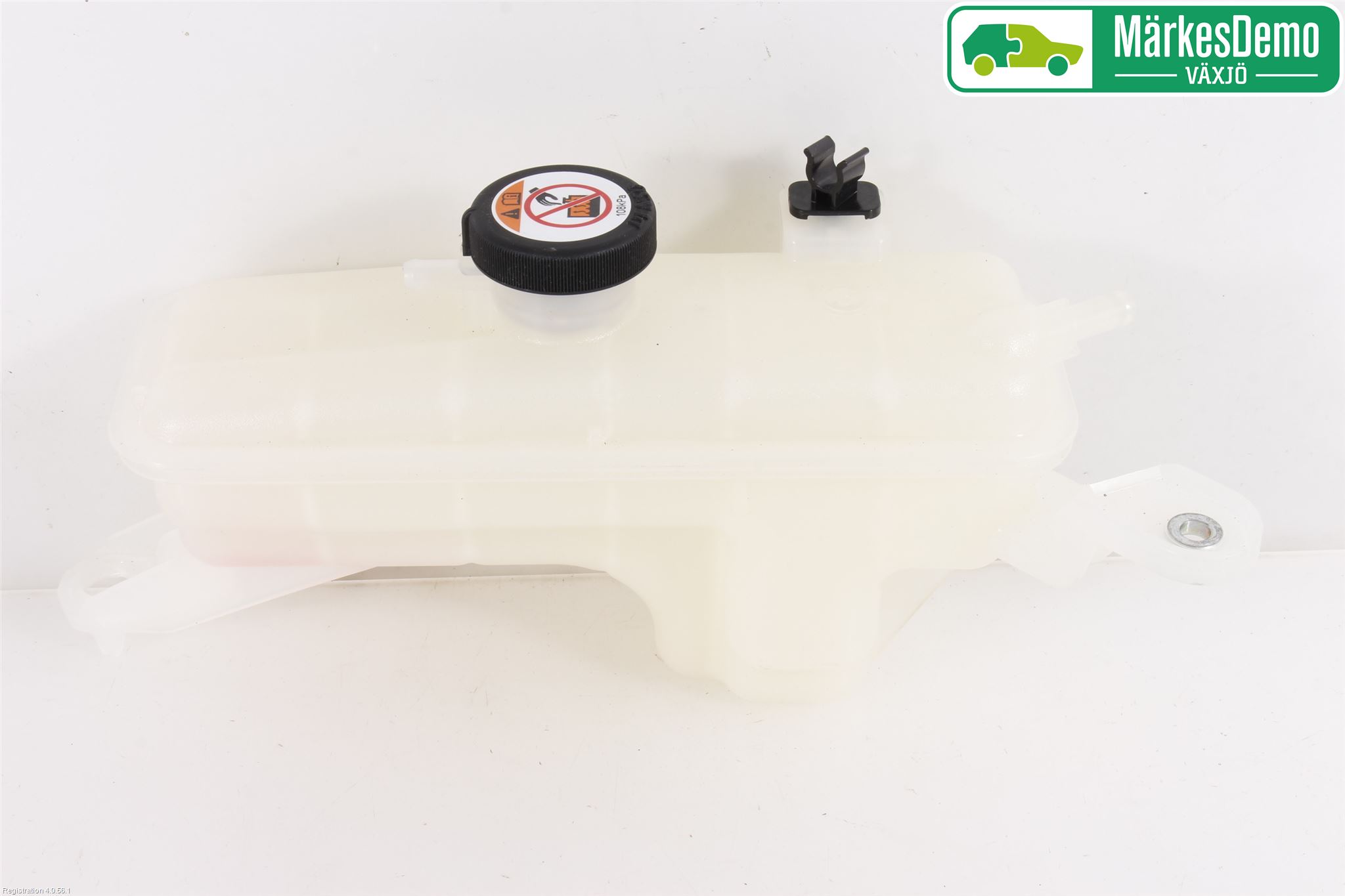 Toyota RAV4 13-18 Expansionstank