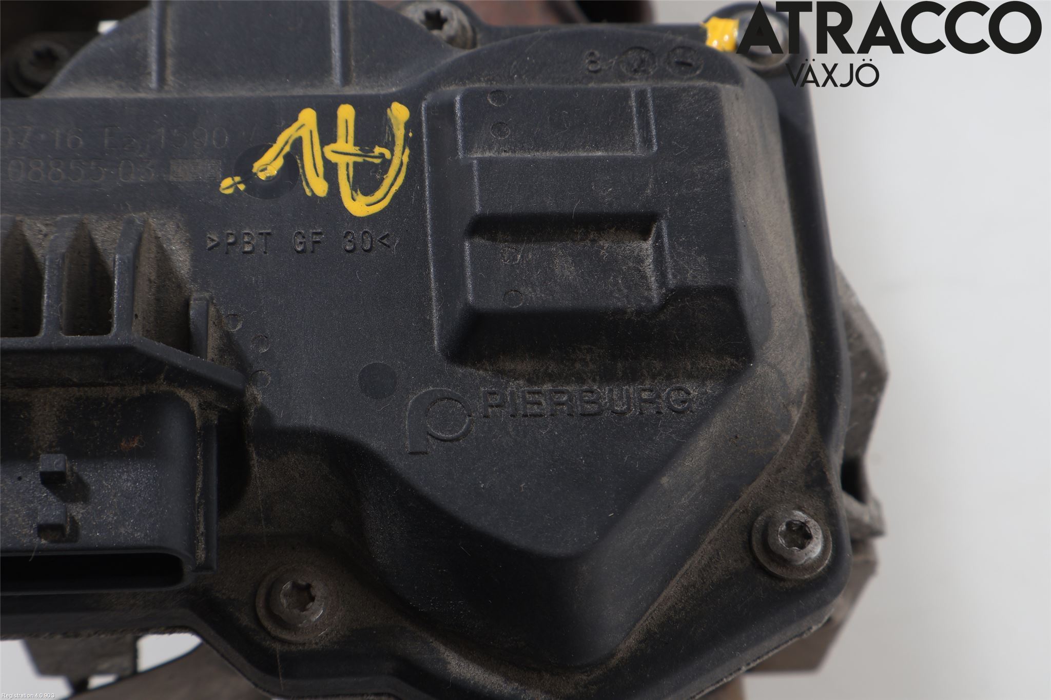 Nissan X-TRAIL 14-21 Avgas Främre Rör