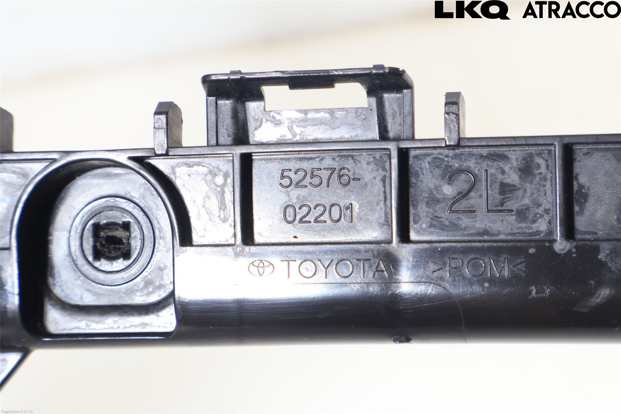 Toyota COROLLA 19- Stötfångarfäste Bak Vä