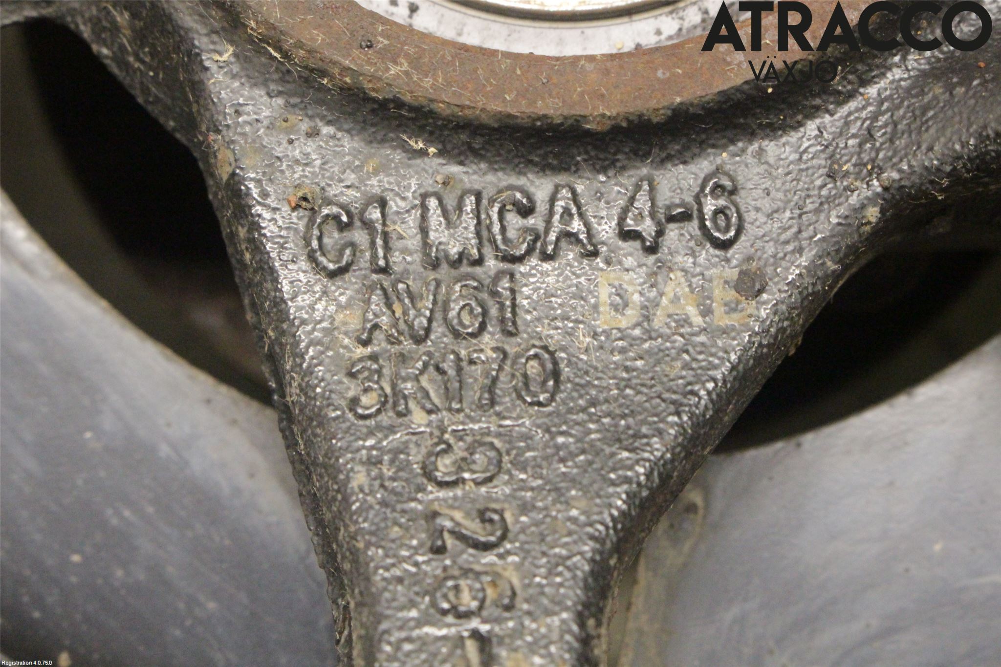 Ford FOCUS 11-14 Styrspindel Lagerhus Hö