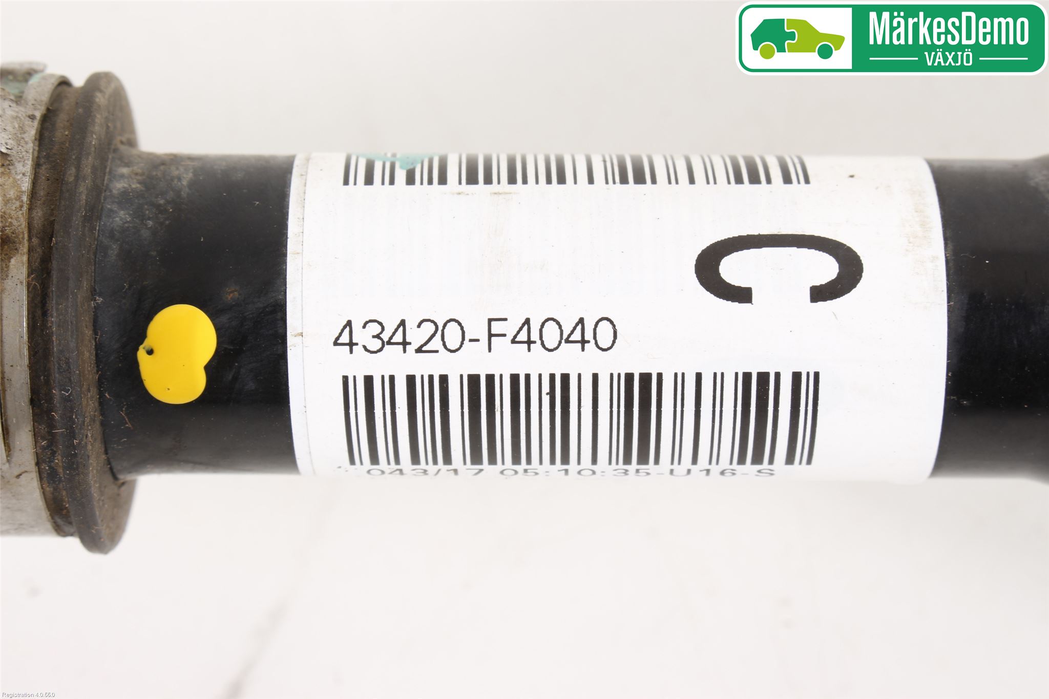 Toyota C-HR 16-23 Drivaxel Fram Vänster