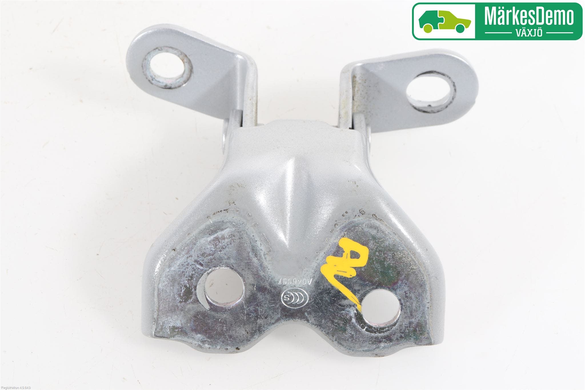 Hyundai i20 GB 15-20 Dörrgångjärn