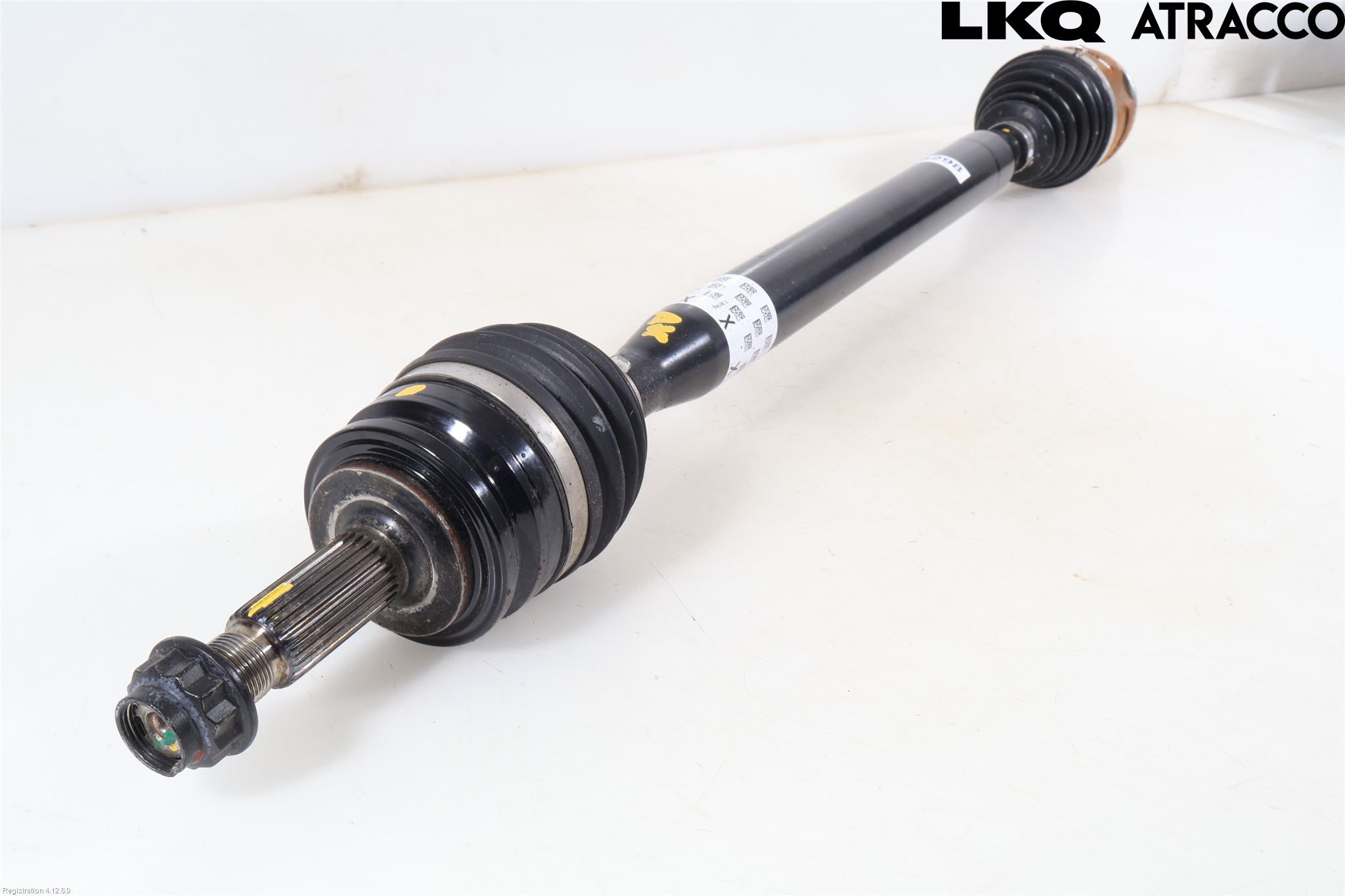 Toyota C-HR 24- Drivaxel Fram Höger