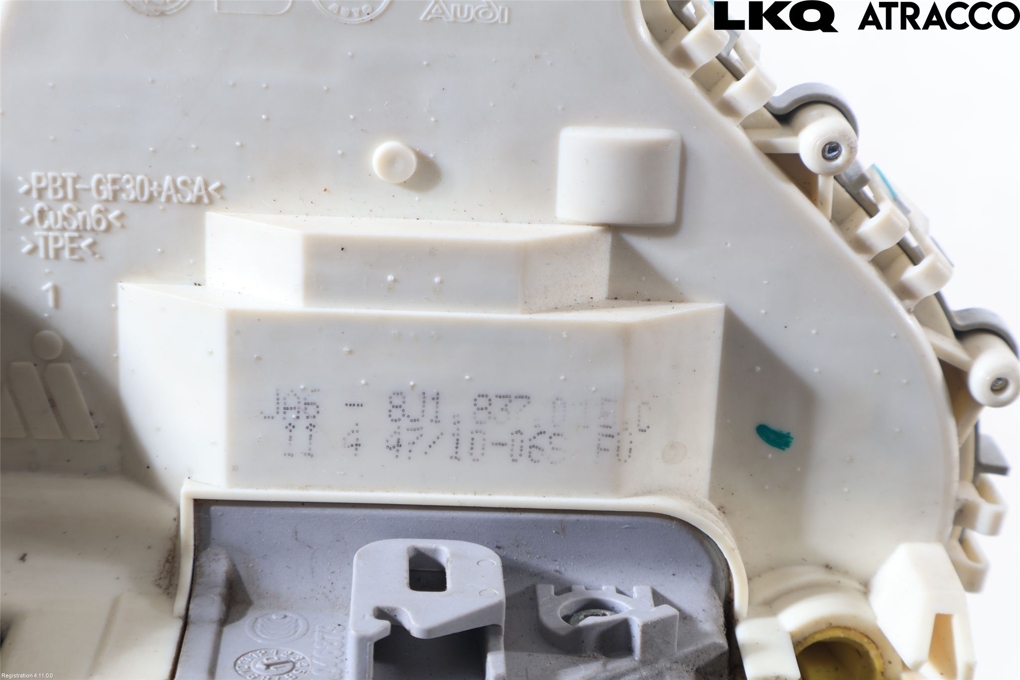 Audi A4/S4 08-11 Låskista-Dörrlås