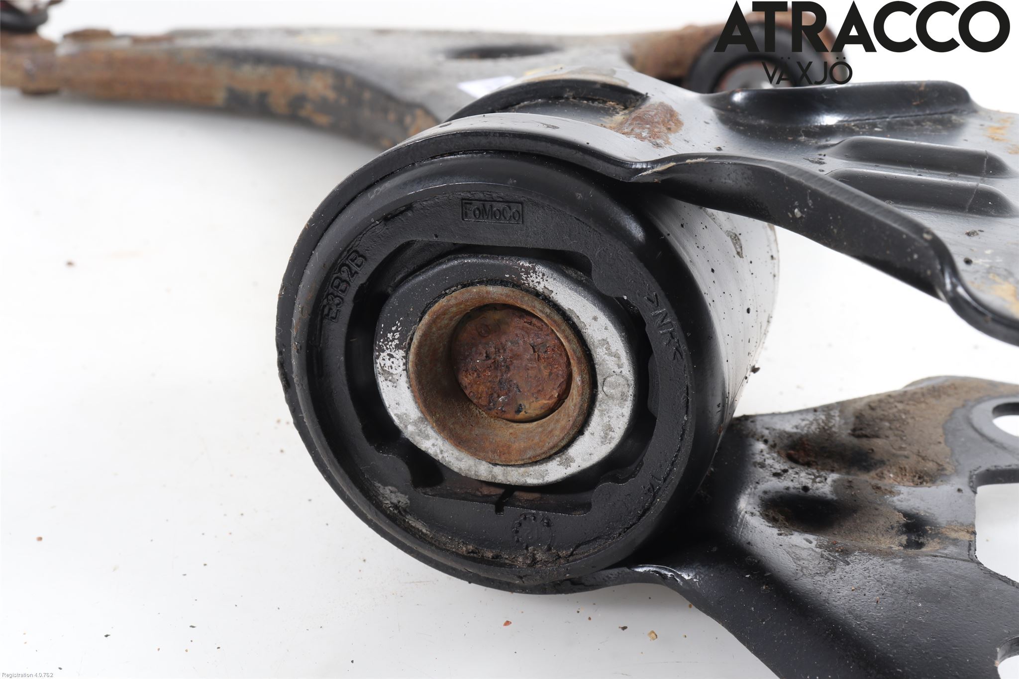 Ford FOCUS 11-14 Bärarm Fram Undre Vä