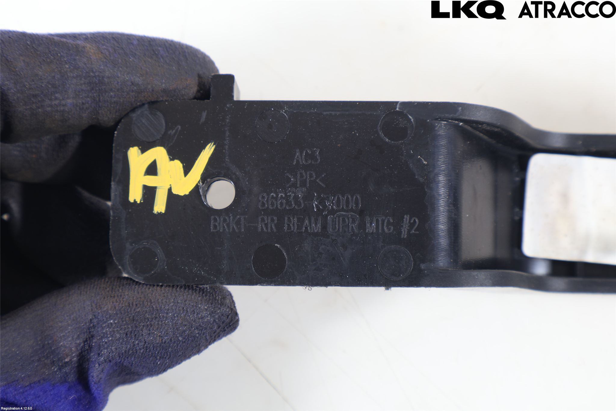 Hyundai i10 LA 20- Stötfångardel Bak Mitt