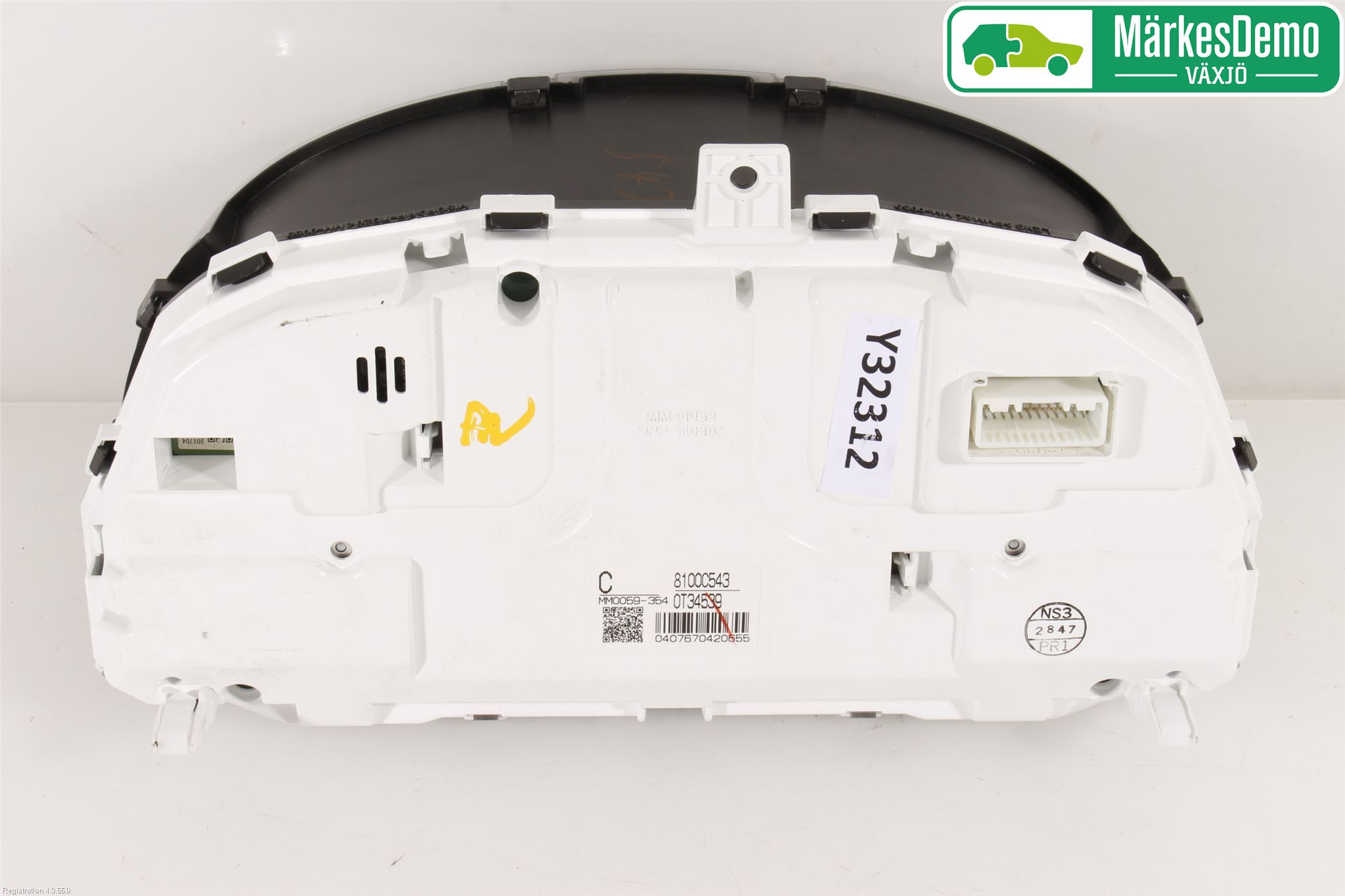 Mitsubishi OUTLANDER 13-21 Instrument Komb