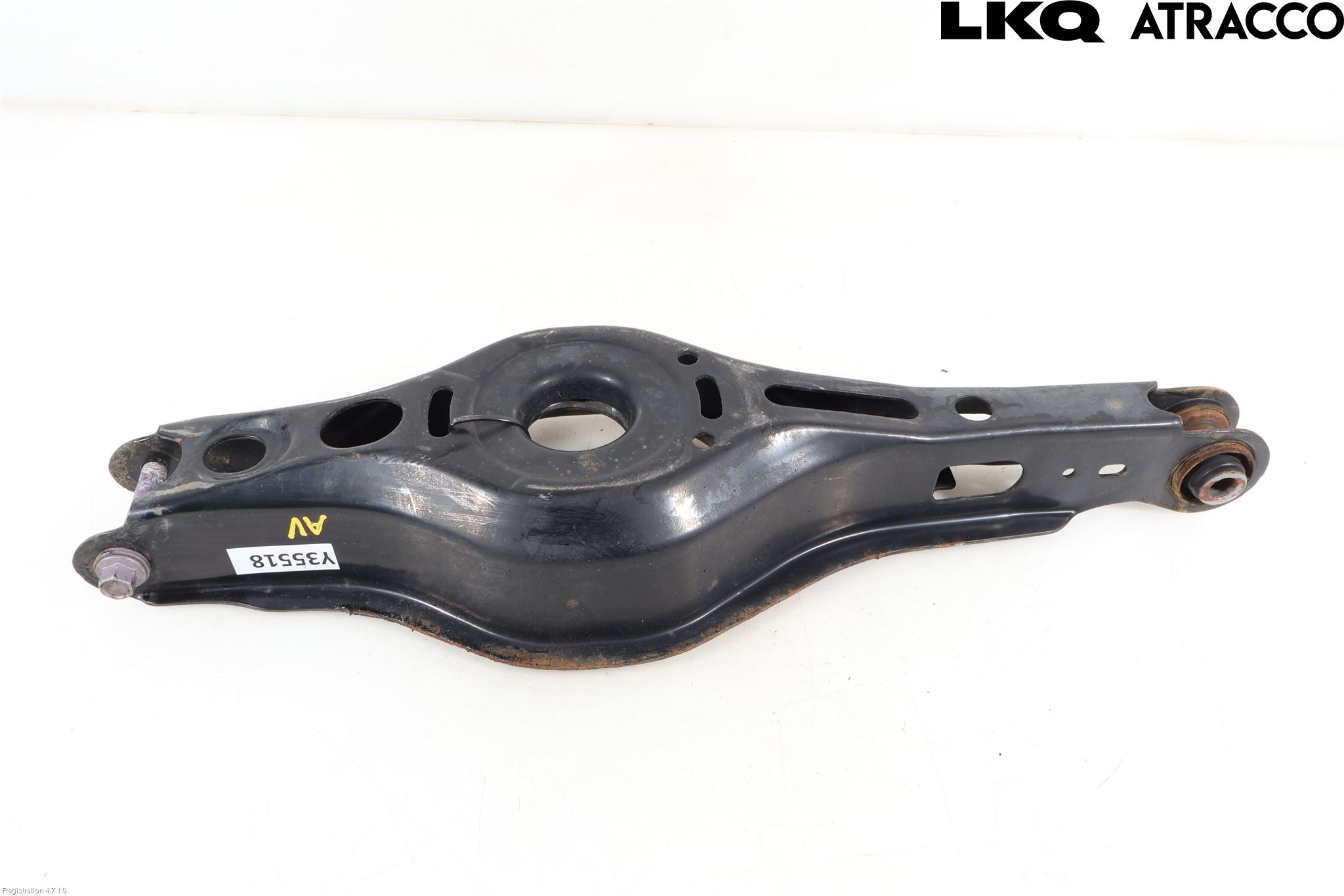 Toyota COROLLA CROSS XG10 22- Bärarm Bak Höger