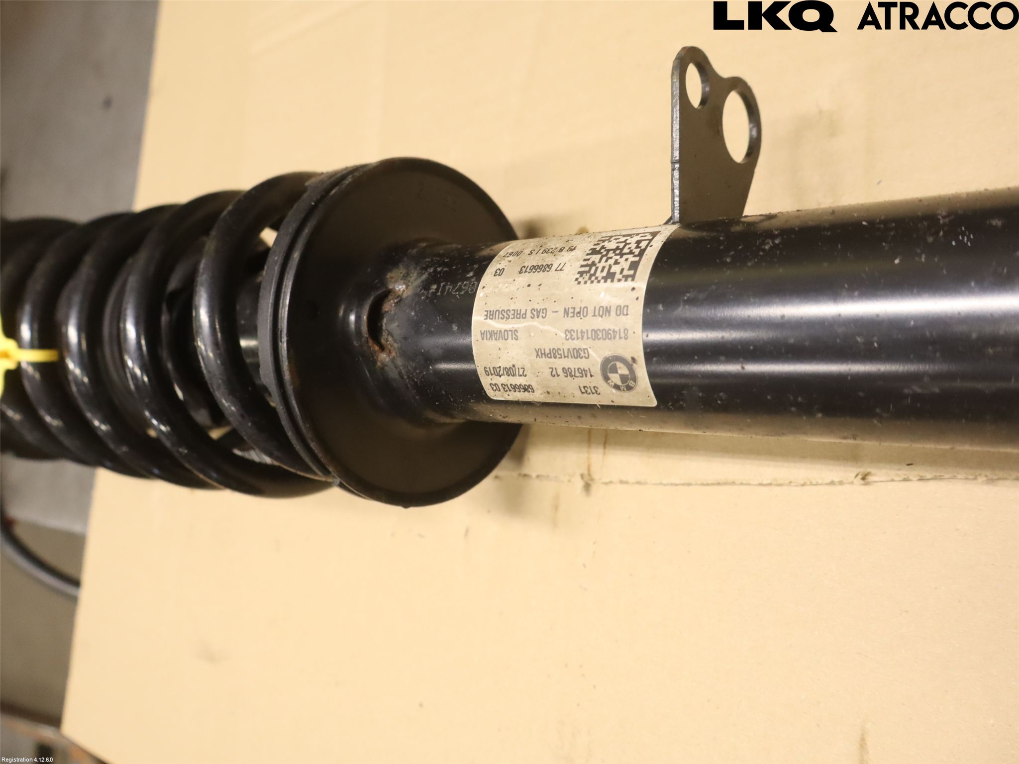BMW 5 G30/G31/F90 17-23 Fjäderben Fram Vänster