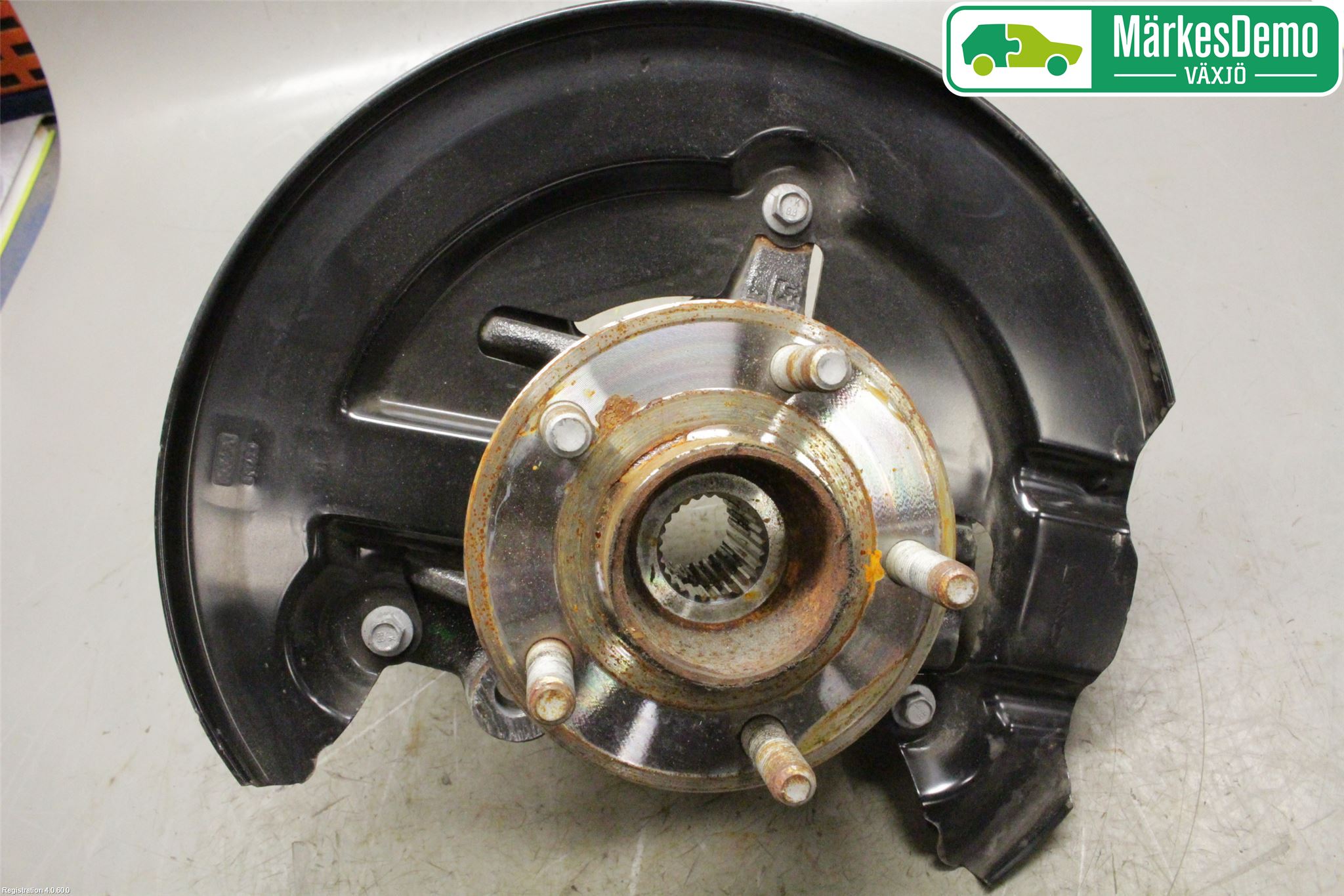 Ford FOCUS 11-14 Styrspindel Lagerhus Vä