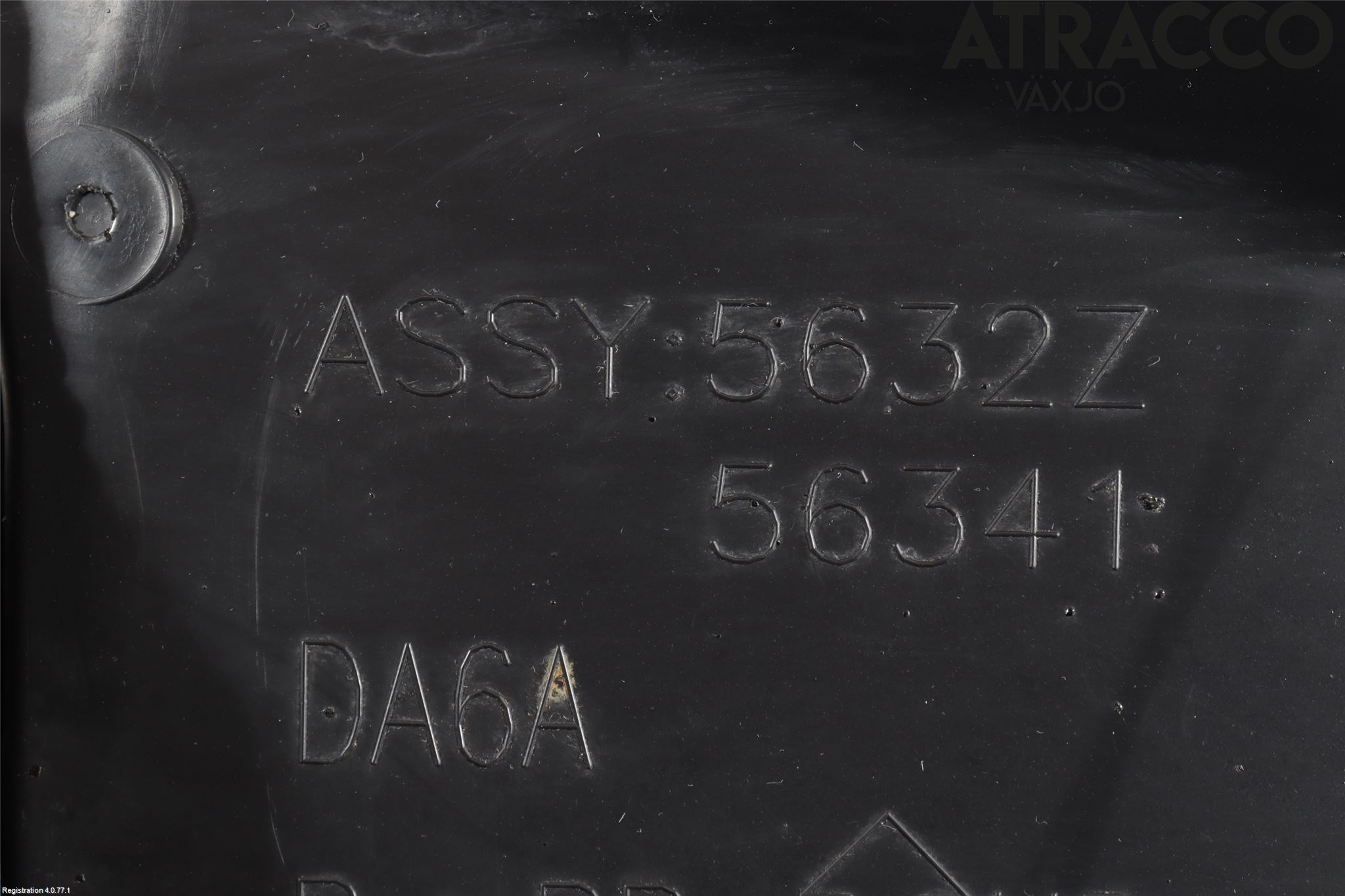 Mazda 2 (DJ) 15-22 Hasplåt Plåt-Plast