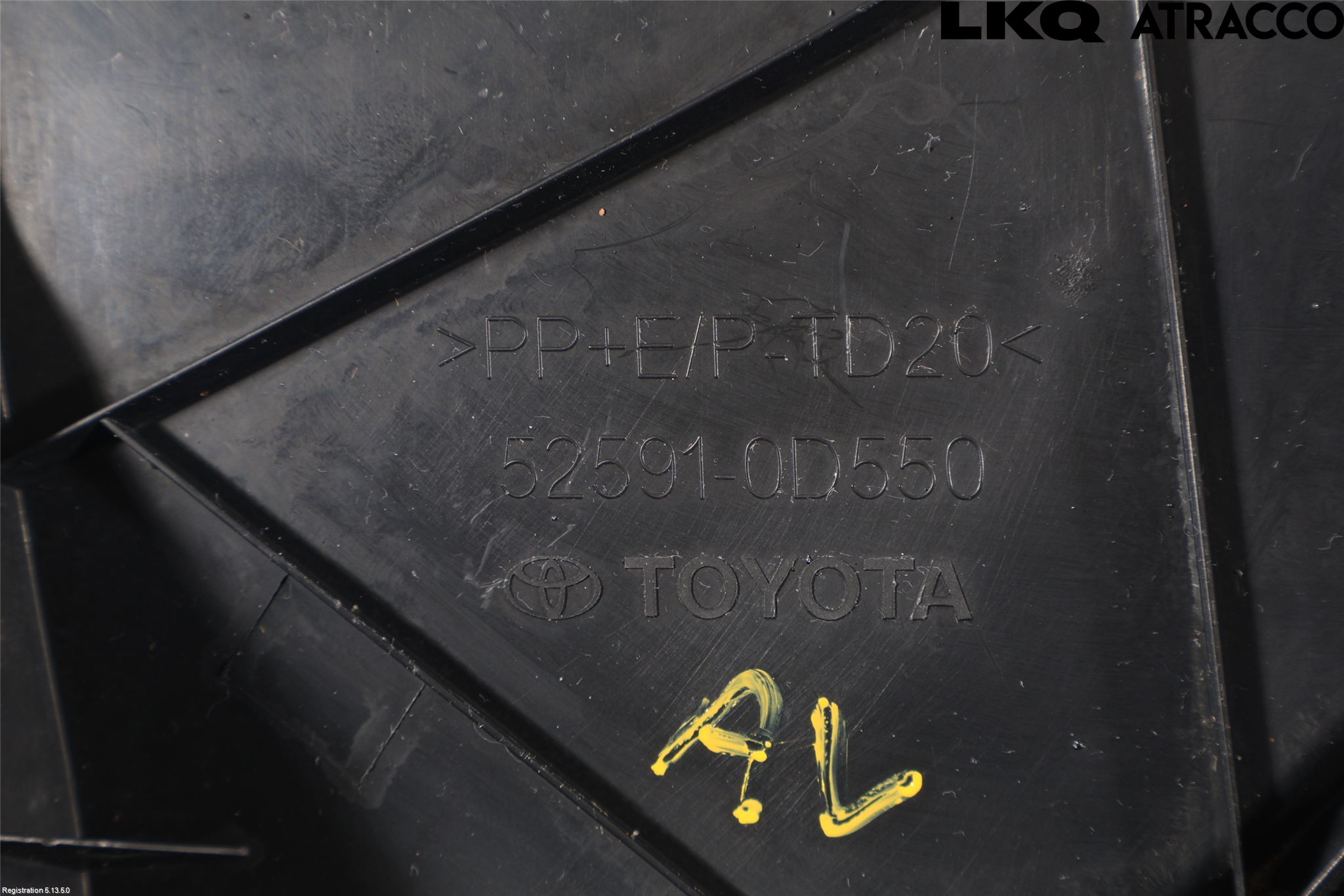 Toyota YARIS XP21 20- Skärm Inner