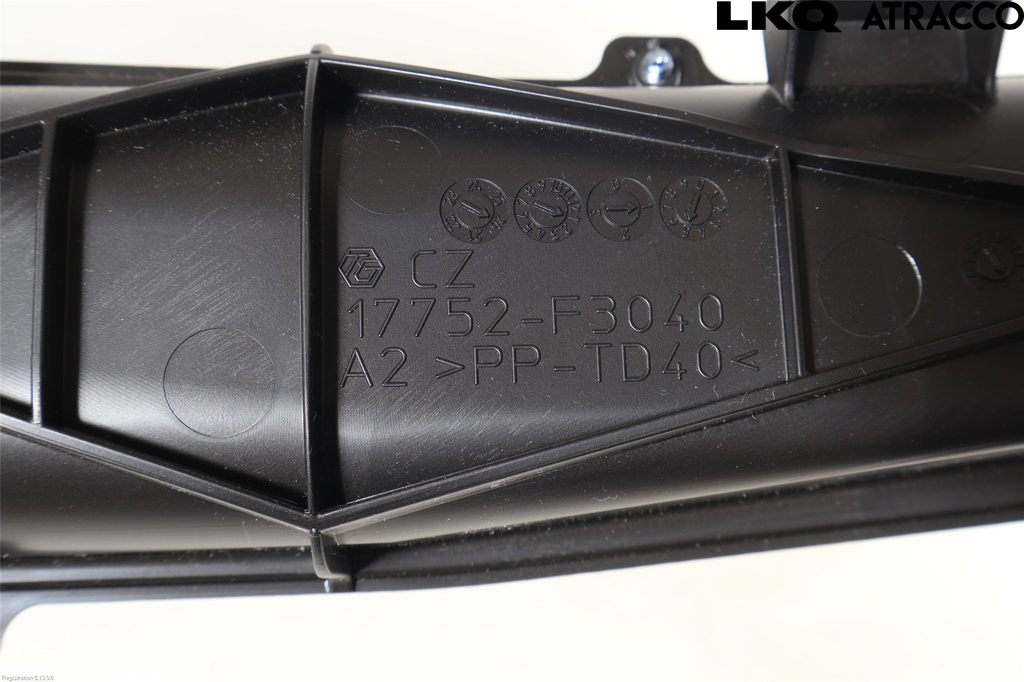 Toyota YARIS XP21 20- Luftrenare Övrigt