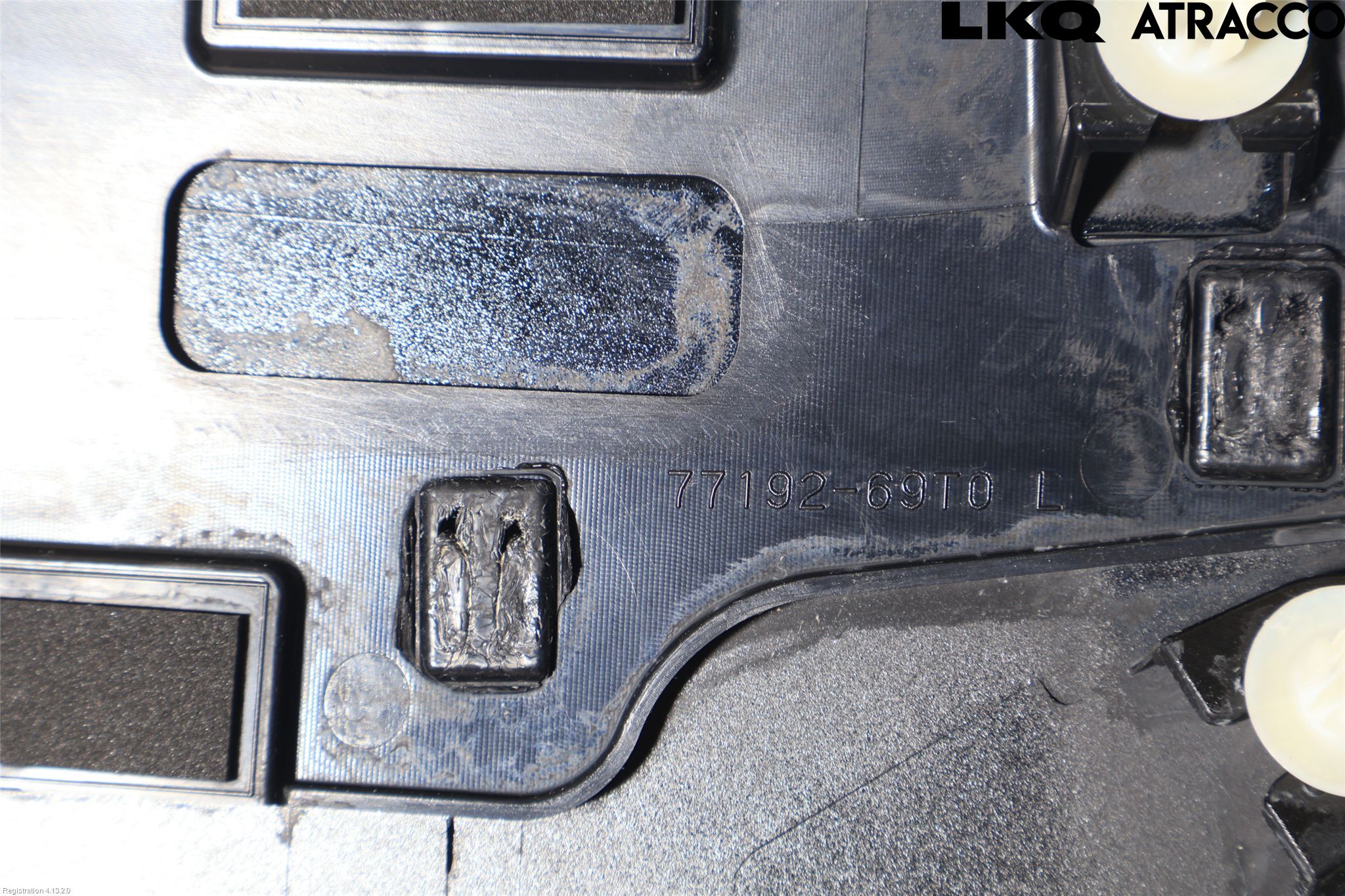 Suzuki SWIFT 17-24 List Skärmkant