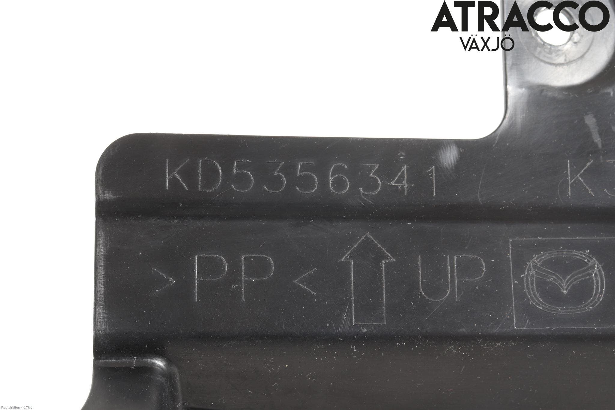 Mazda 3 III 14-19 Hasplåt Plåt-Plast