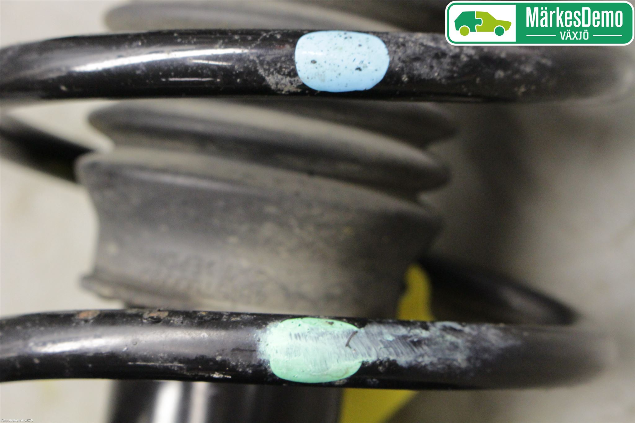 Toyota YARIS XP130 15-20 Fjäderben Fram Höger